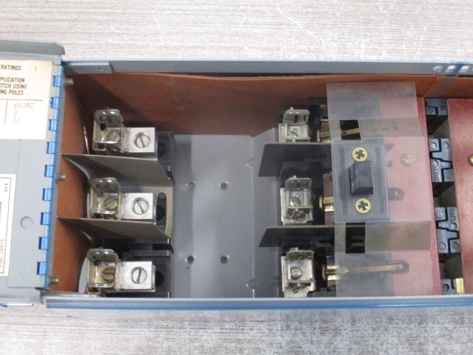 Cutler-Hammer Type M50 Dual Panel Board Switch FDPT3611R 30A 600V 3P W/Mounting