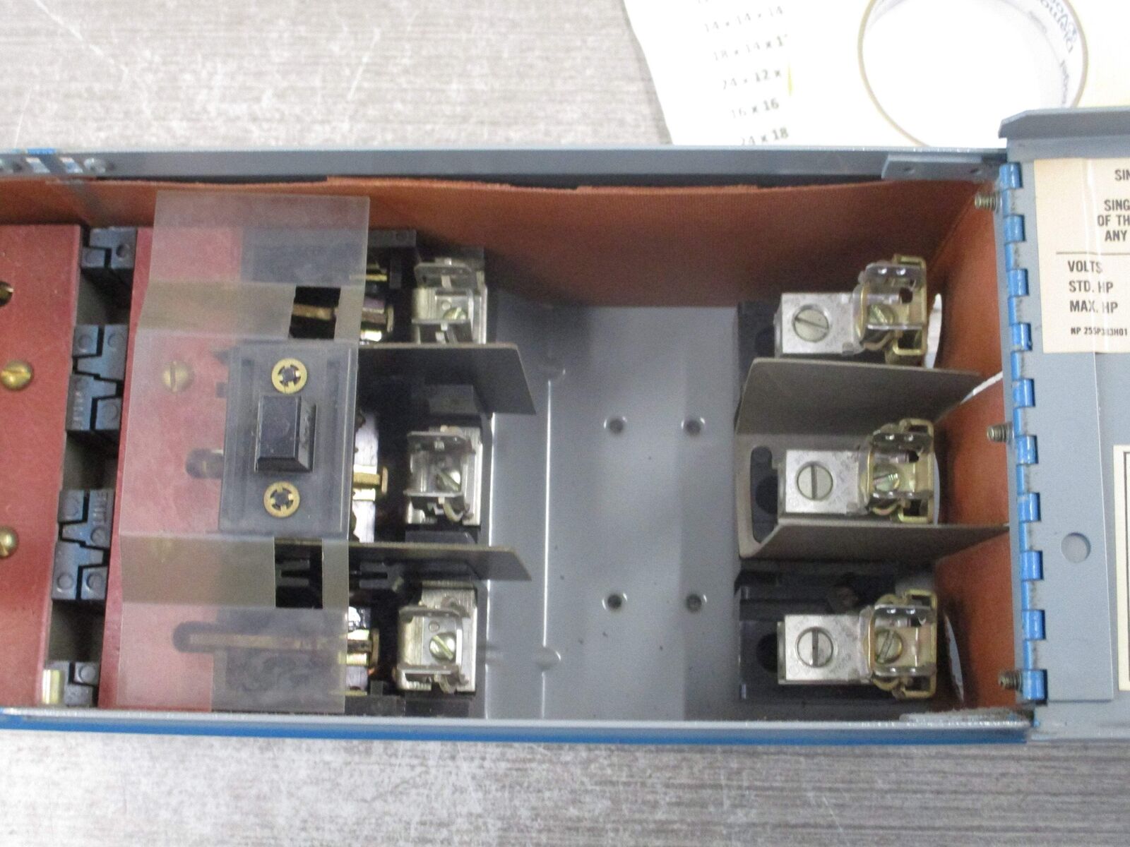 Cutler-Hammer Type M50 Dual Panel Board Switch FDPT3611R 30A 600V 3P W/Mounting