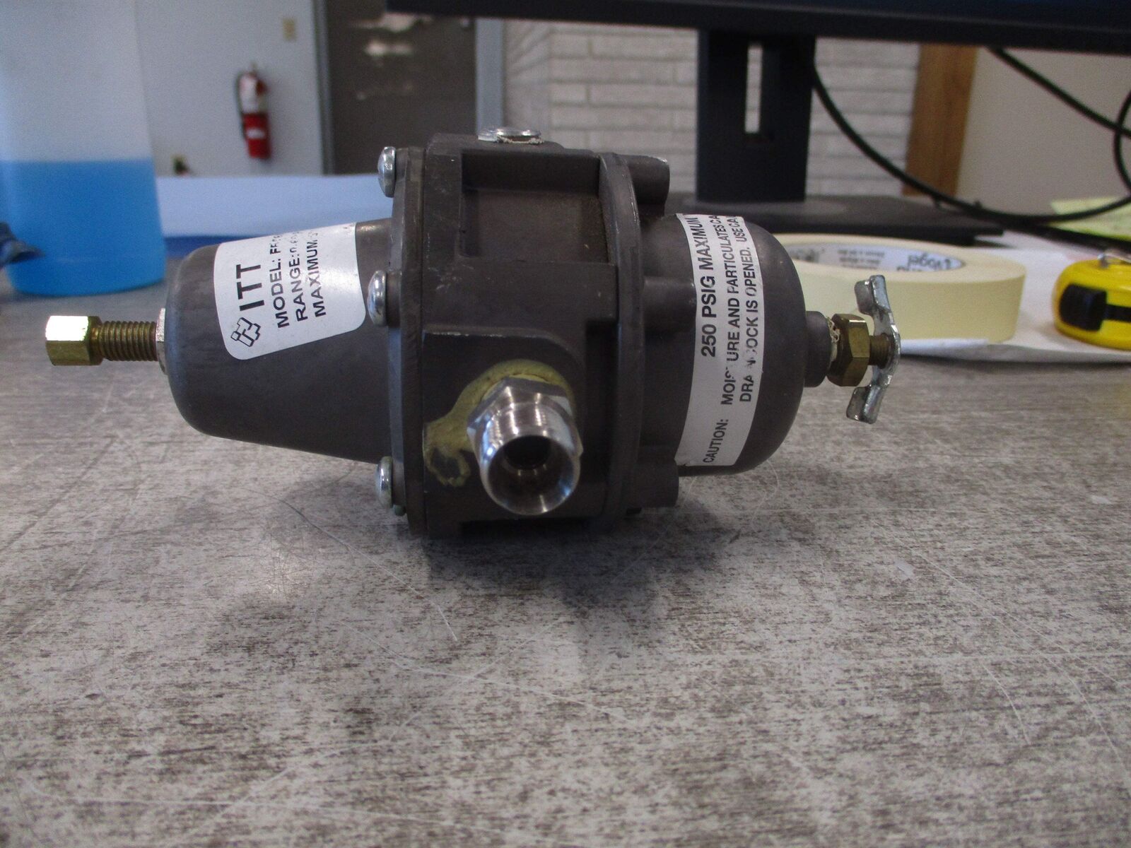 ITT Conoflow Regulator FR25XSKEX15 Range: 0-60PSI Used
