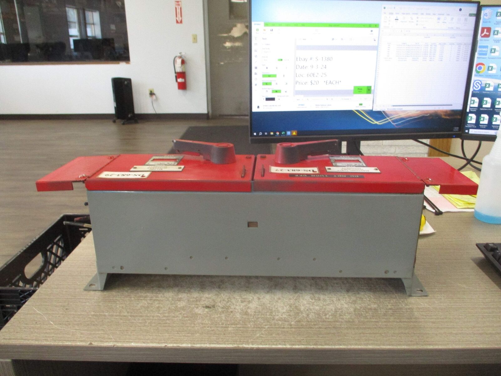 Cutler-Hammer Type M50 Dual Panelboard Switch FDPT3622R 60A 600V 3P W/Mounting H