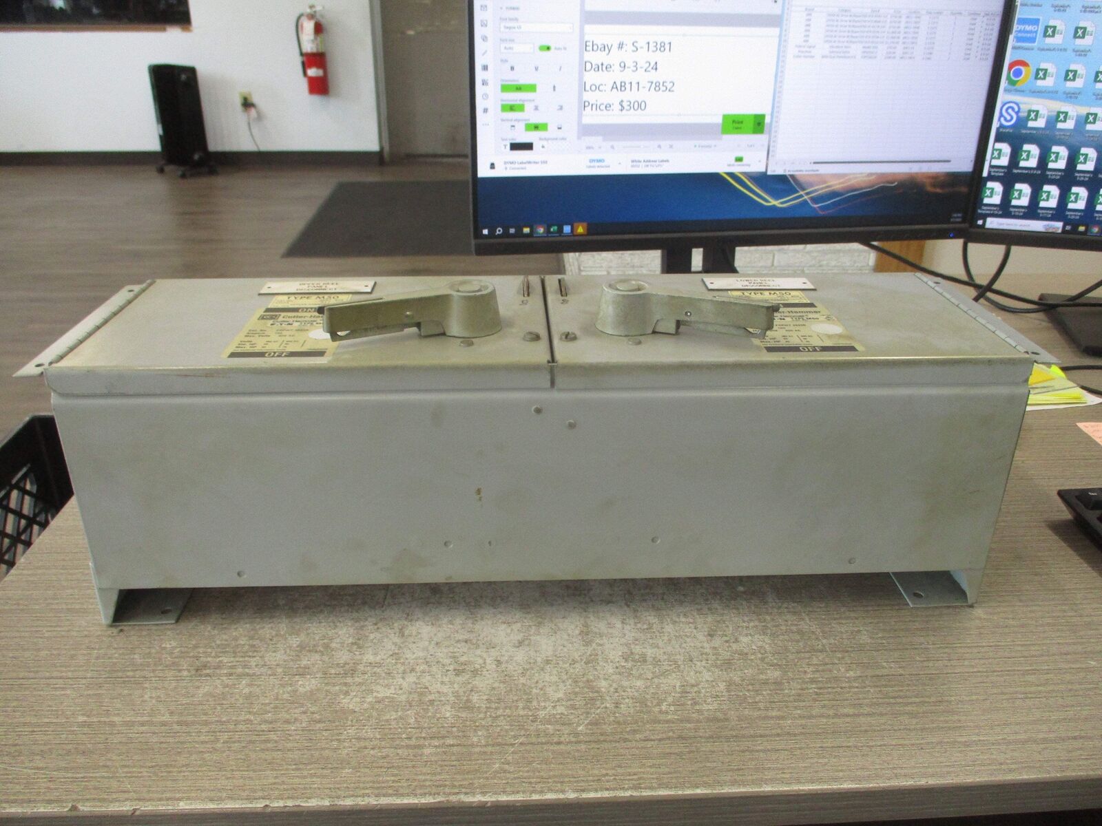 Cutler-Hammer Type M50 Dual Panelboard Switch FDPWT 3633R 100A 600V Used