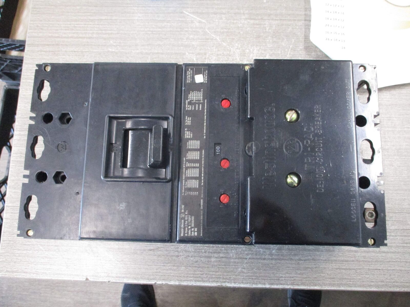 Westinghouse Tri-Pac Circuit Breaker LA3400PRF 100A Trip 600V 3P Used