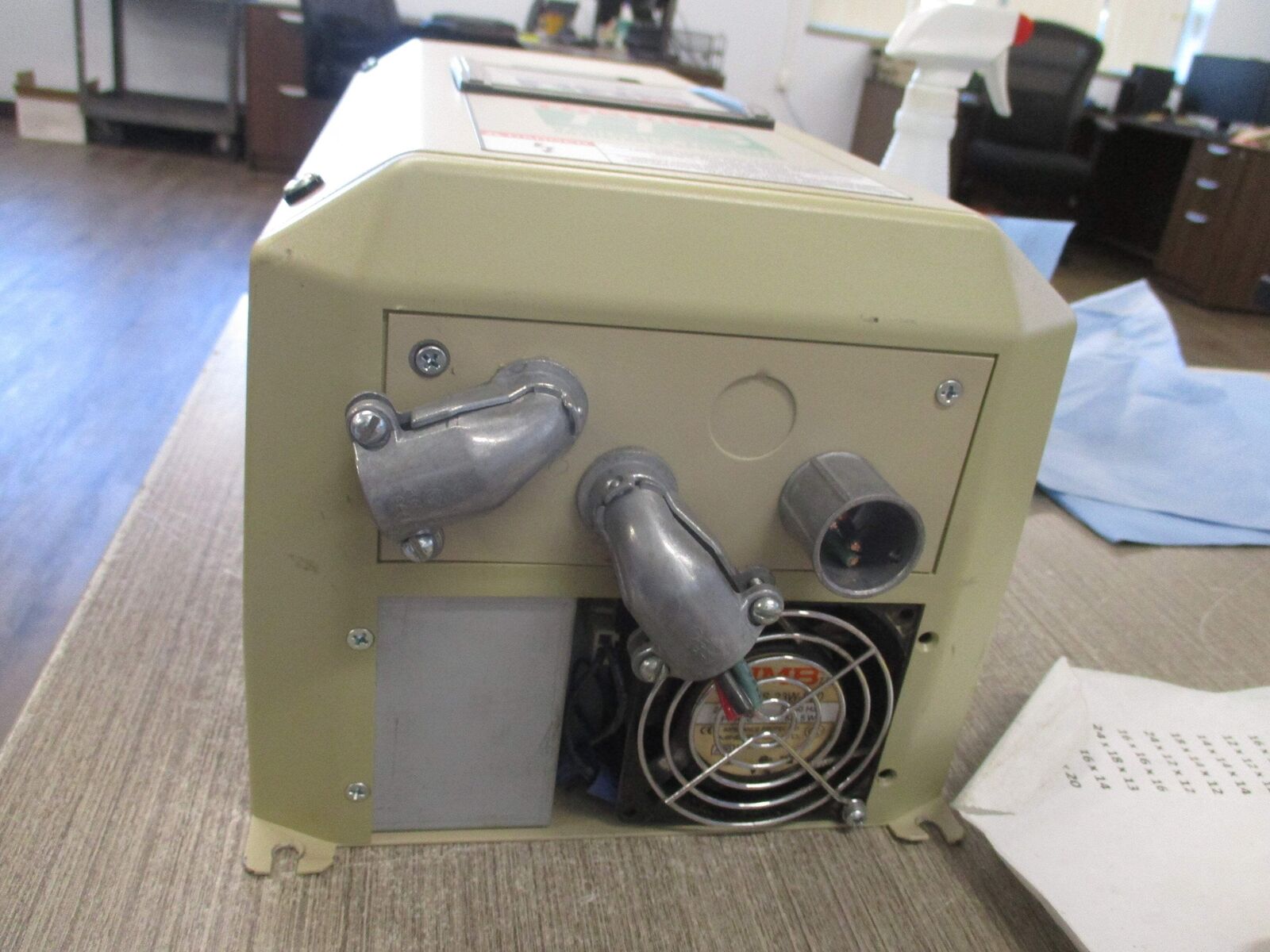 Toshiba H3 AC Drive VT130H3U2080 7.5HP 3Ph Input: 208/230V 27A 3P 50/60Hz Output