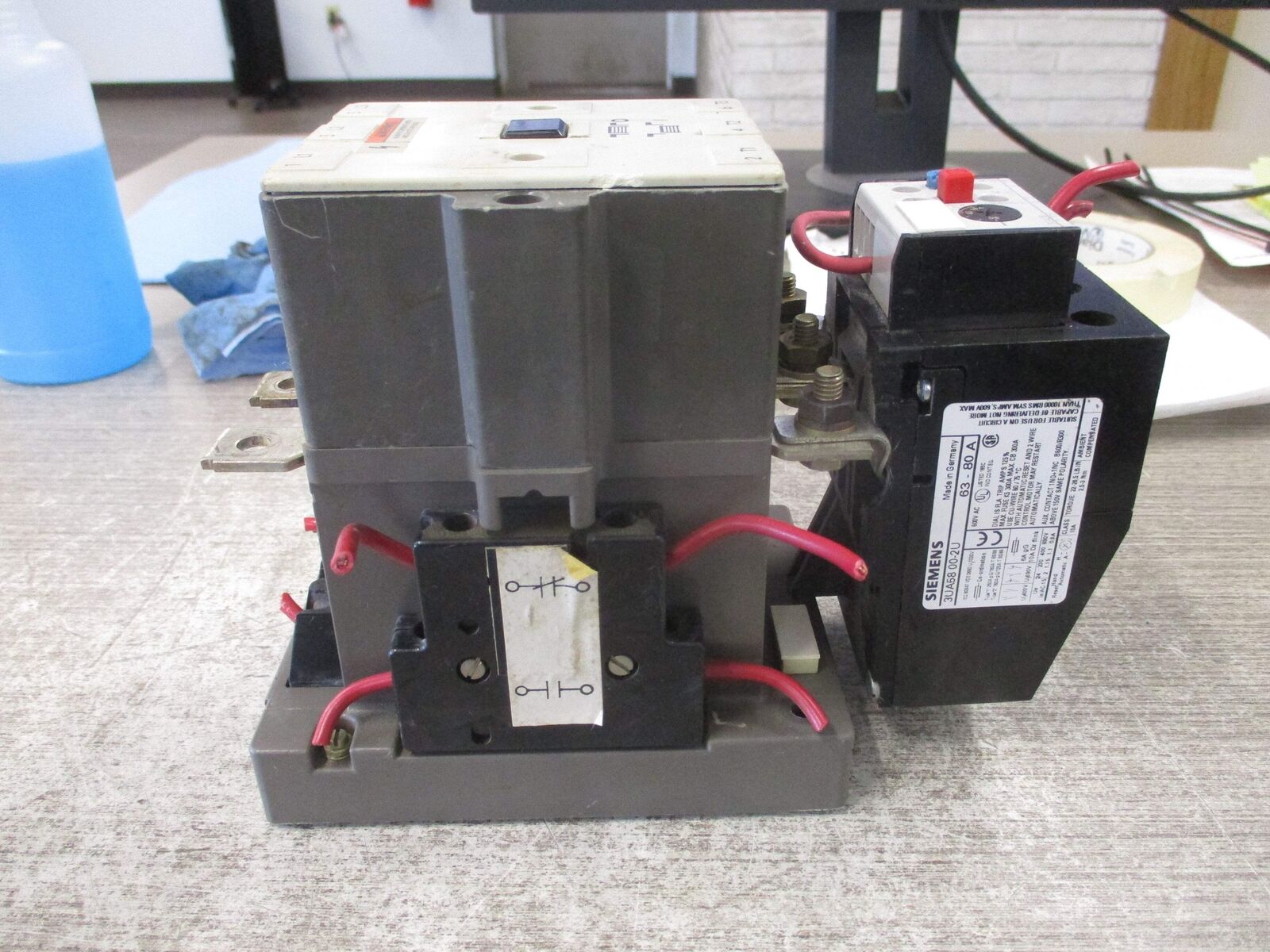Siemens Size 3 Starter CXL 30*3/3UA58 00-2U 120V Coil Trip: 63-80A Used