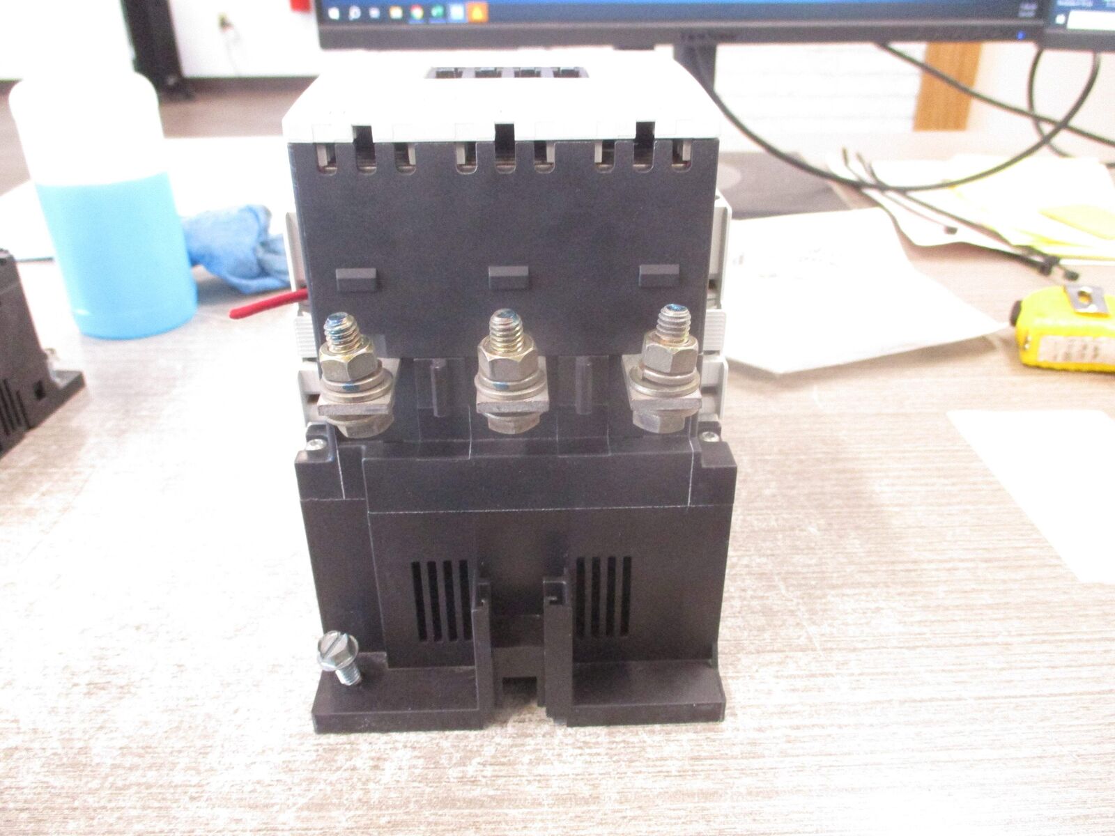 Siemens Size 4 Contactor D37977 440-480V Coil Used