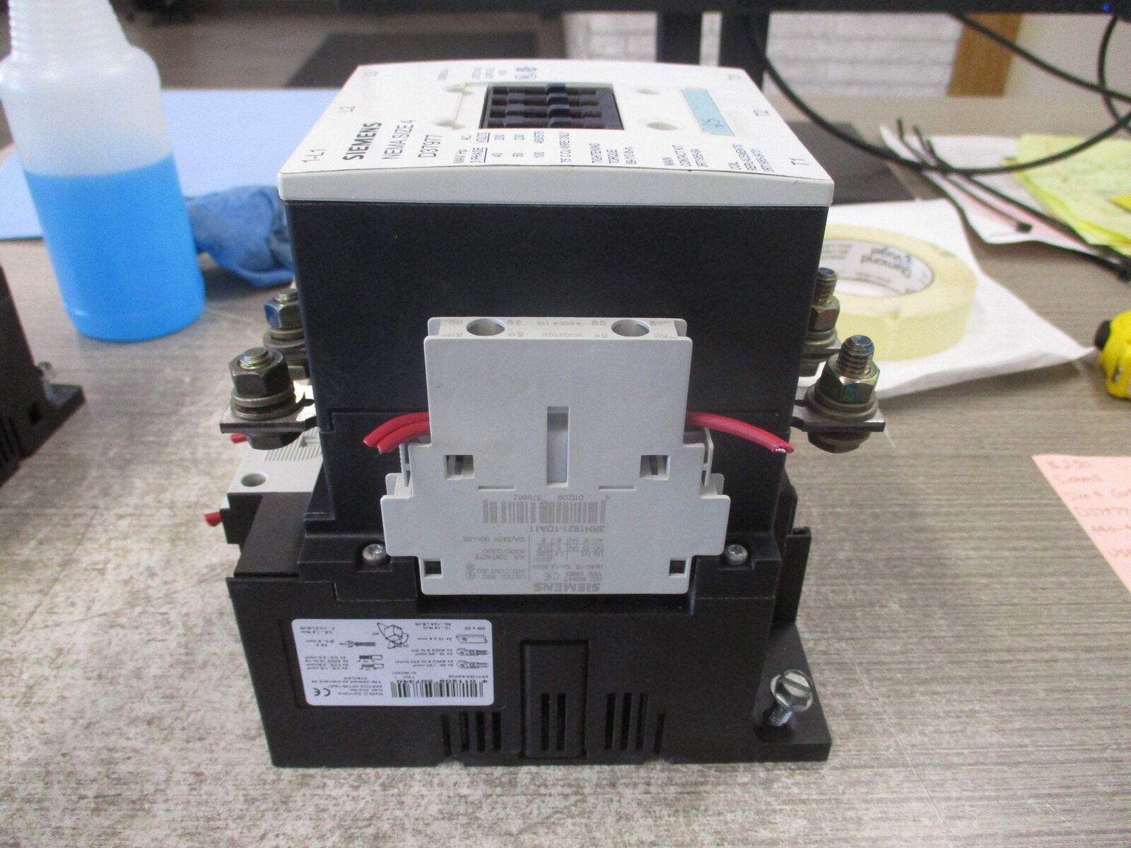 Siemens Size 4 Contactor D37977 440-480V Coil Used