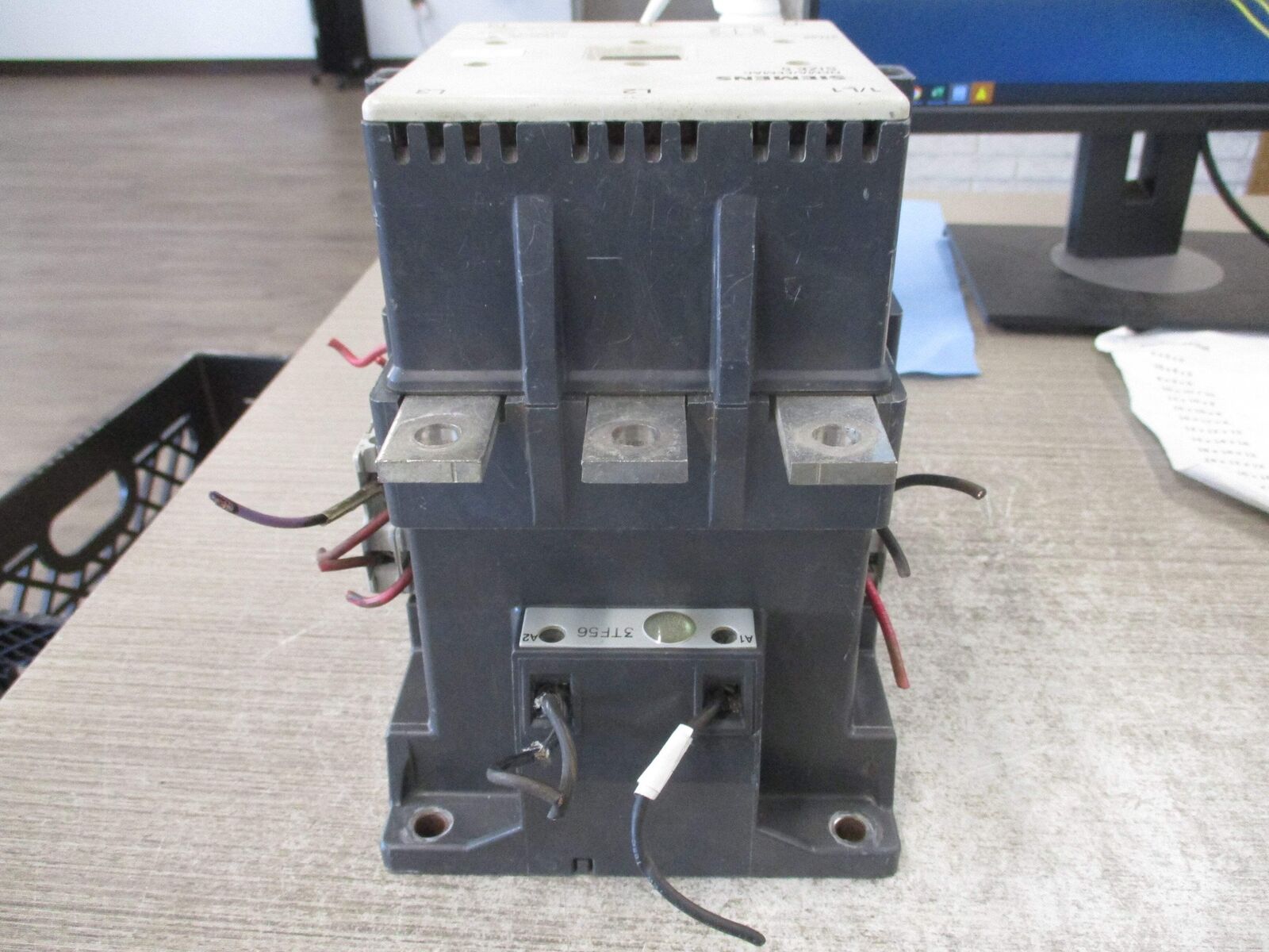 Siemens Size 5 Contactor 3TF56 460V Coil 270A 600V Used