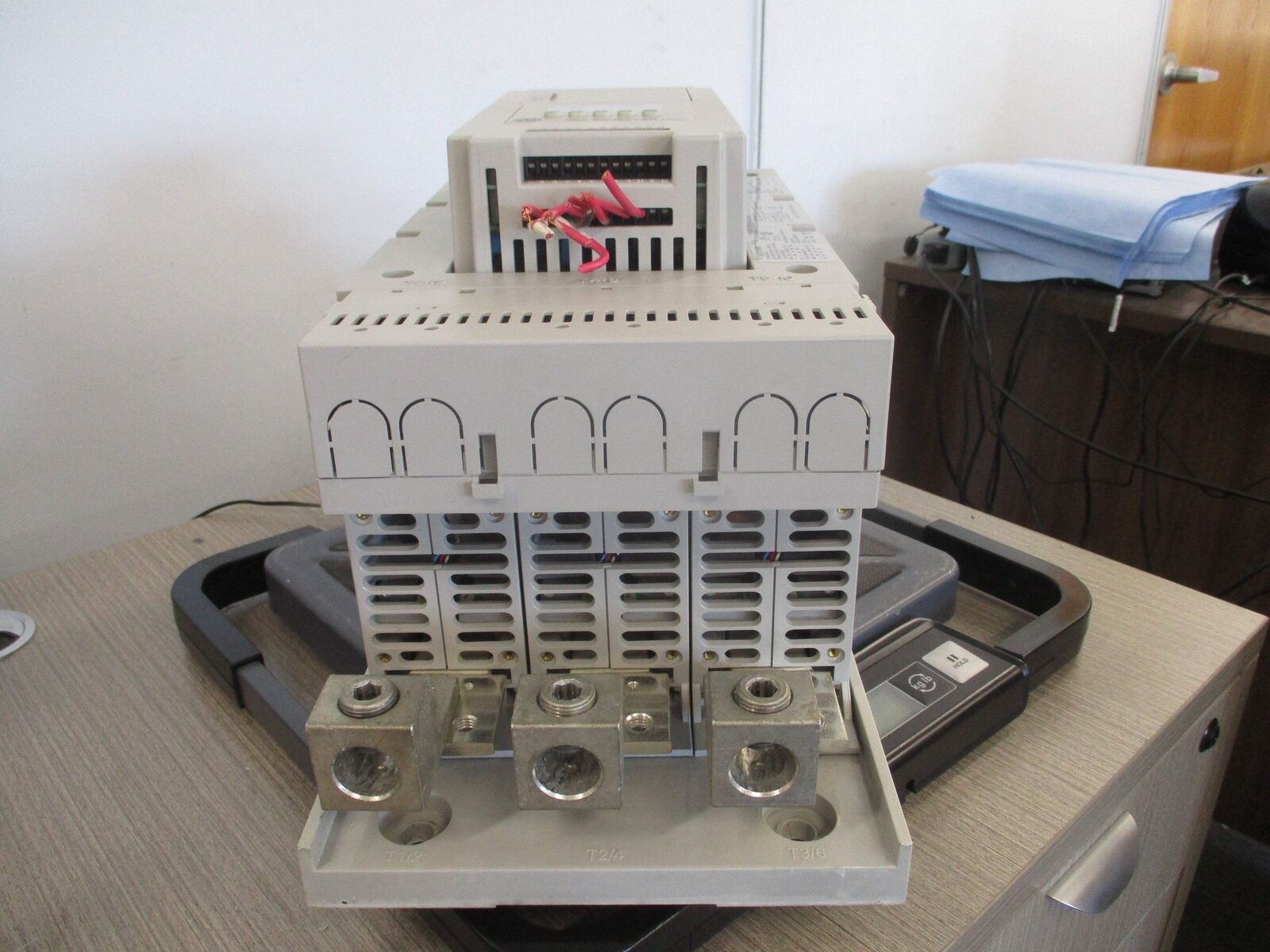 Allen-Bradley SMC-Flex Soft Start 150-F251NBD Ser. B 200HP 200-480V 3Ph Used