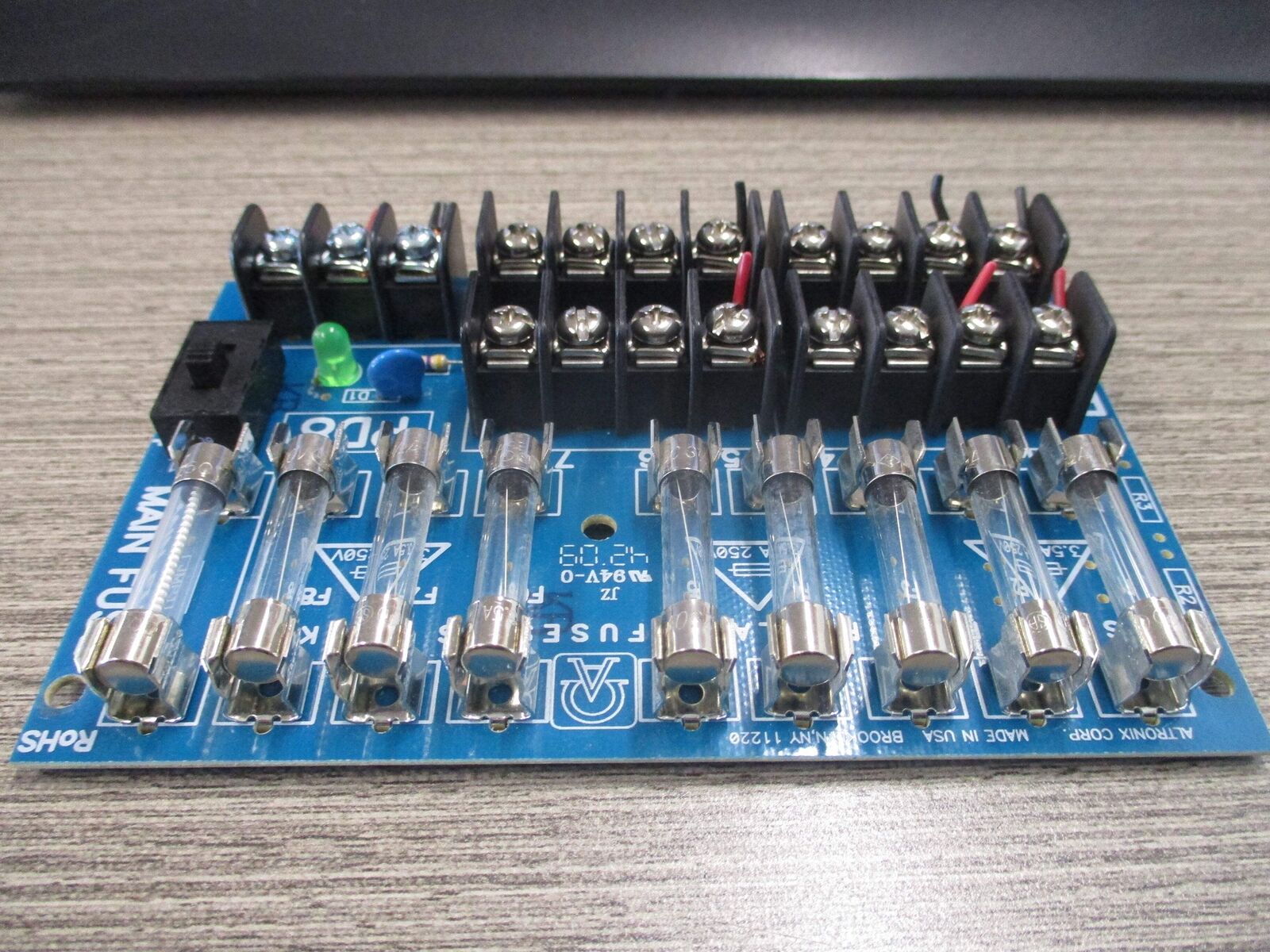 Altronix Power Distribution Module PD8 8-Output Used