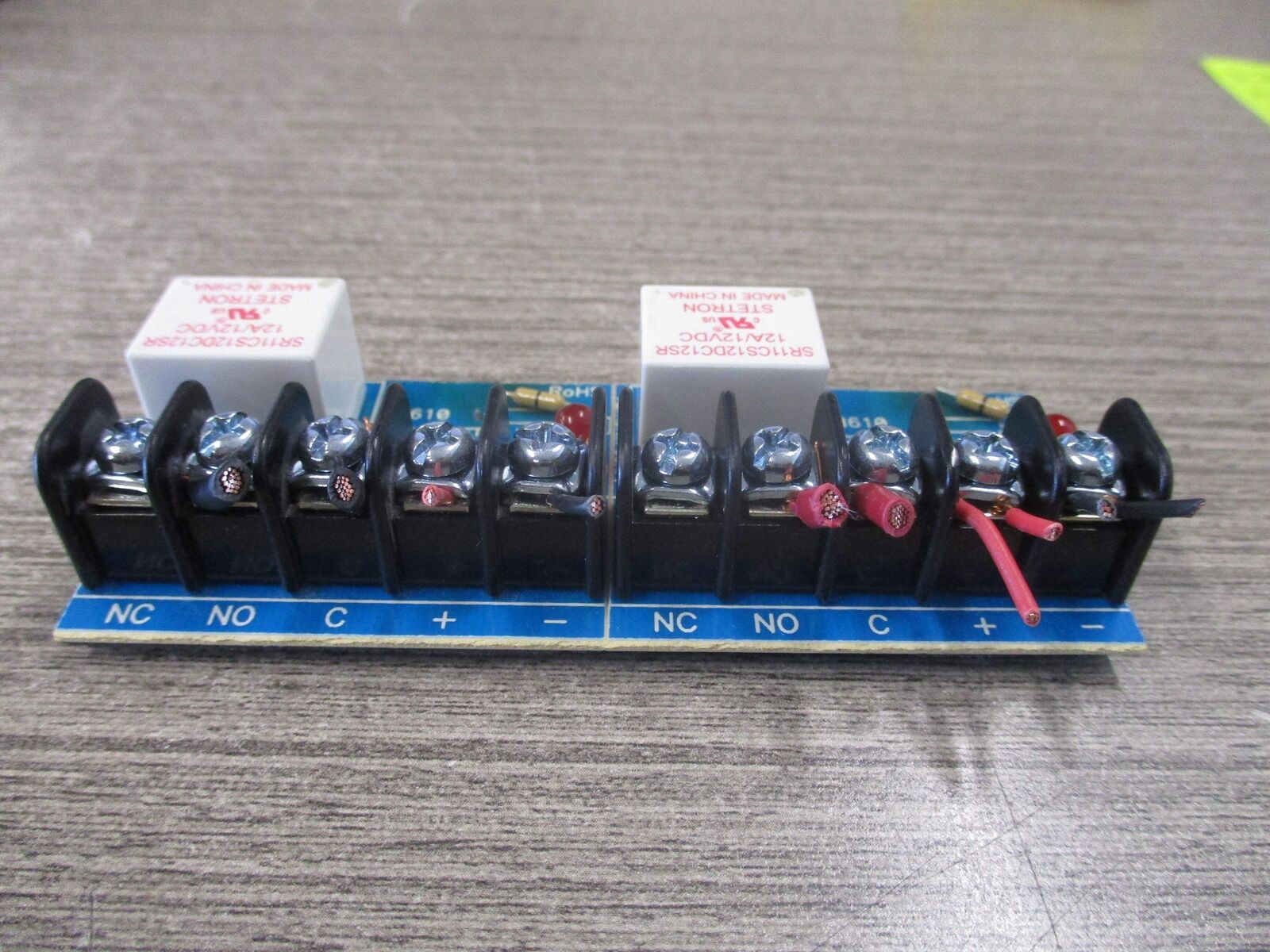 Altronix Dual Breakaway Relay RB610 24VDC Used