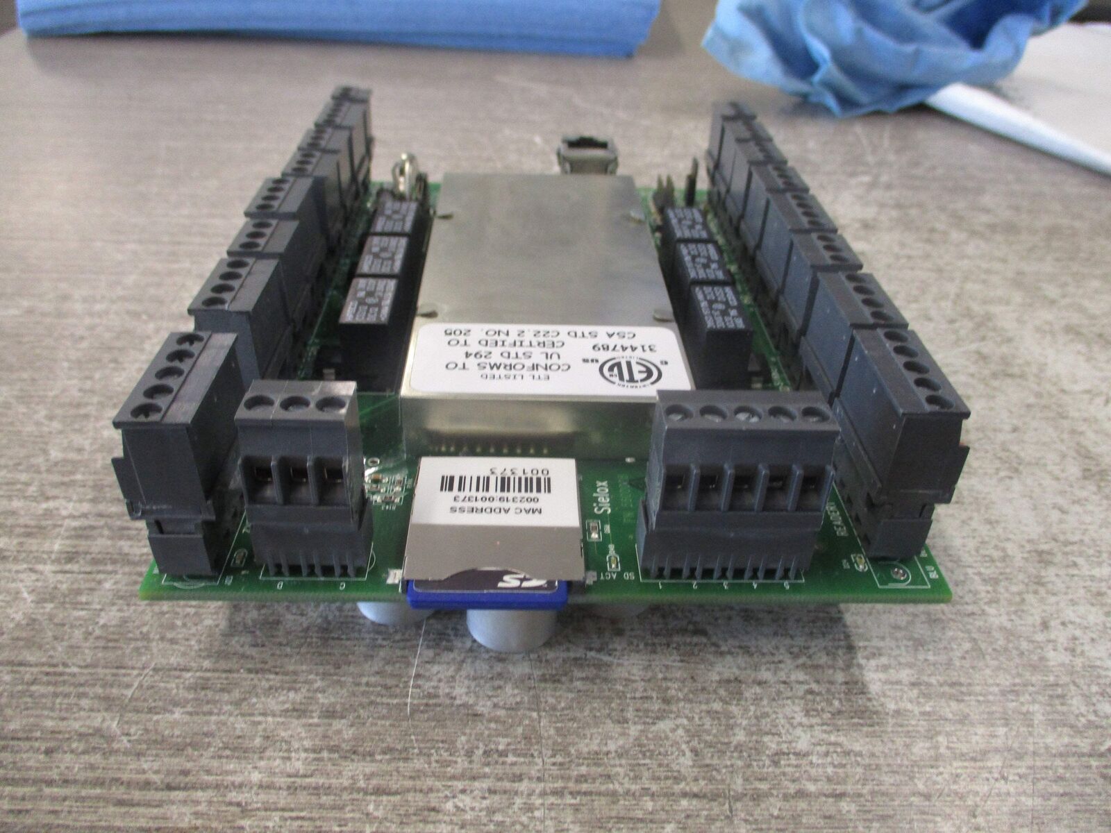 Sielox Badge Access Controller 5600008 Rev. 65 W/SD Card Used