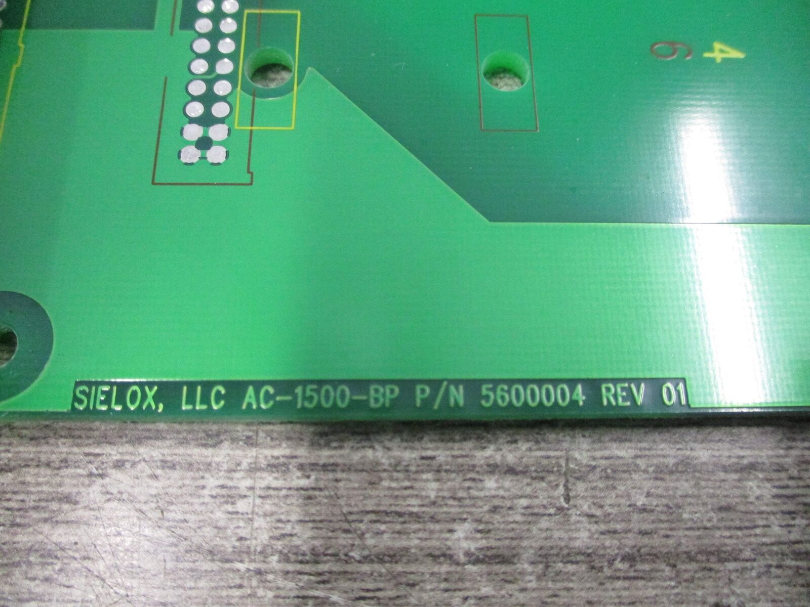 Sielox AC-1500-BP Backplane 5600004 Rev. 01 Used