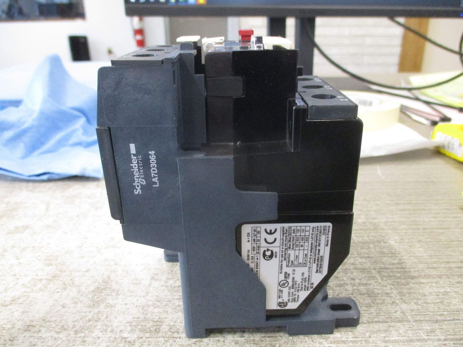 Schneider Electric Solid State Overload LR2D3557 Trip: 37-50A 600V W/DIN-Rail Ad