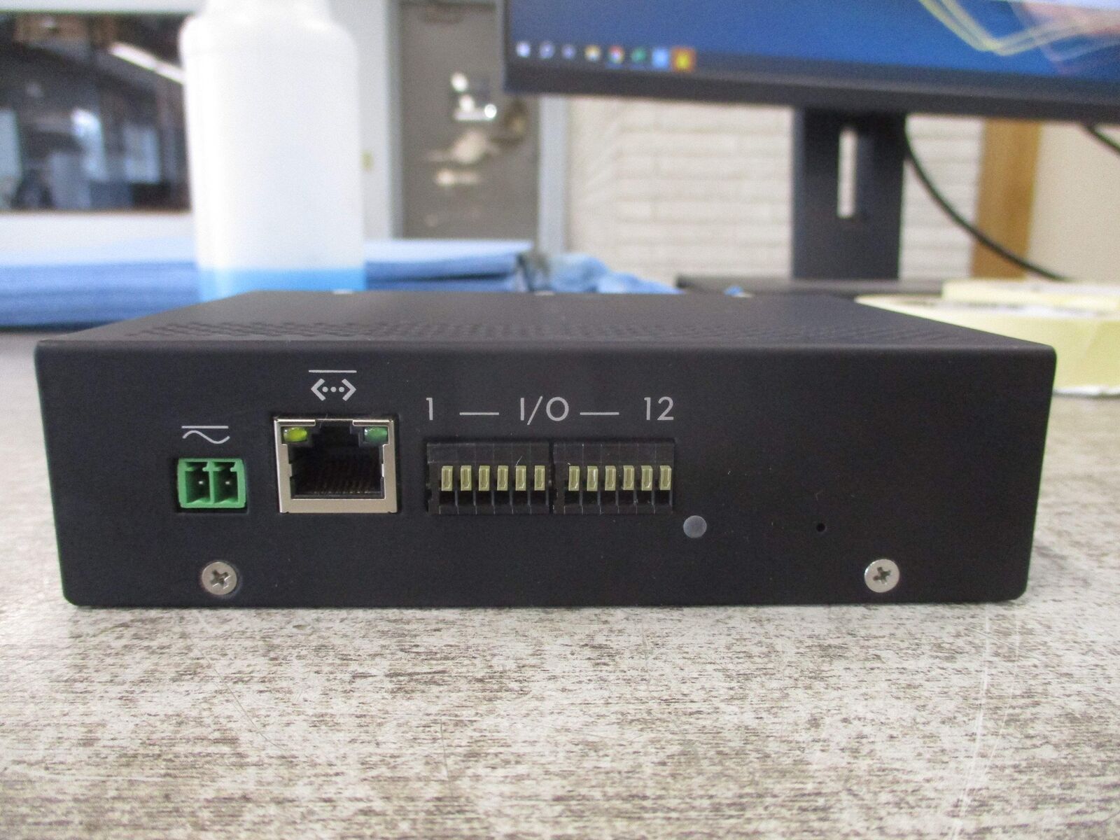 Avigilon Analog Video Encoder ENC-4P-H264 12VDC 24VAC 4-Port Used