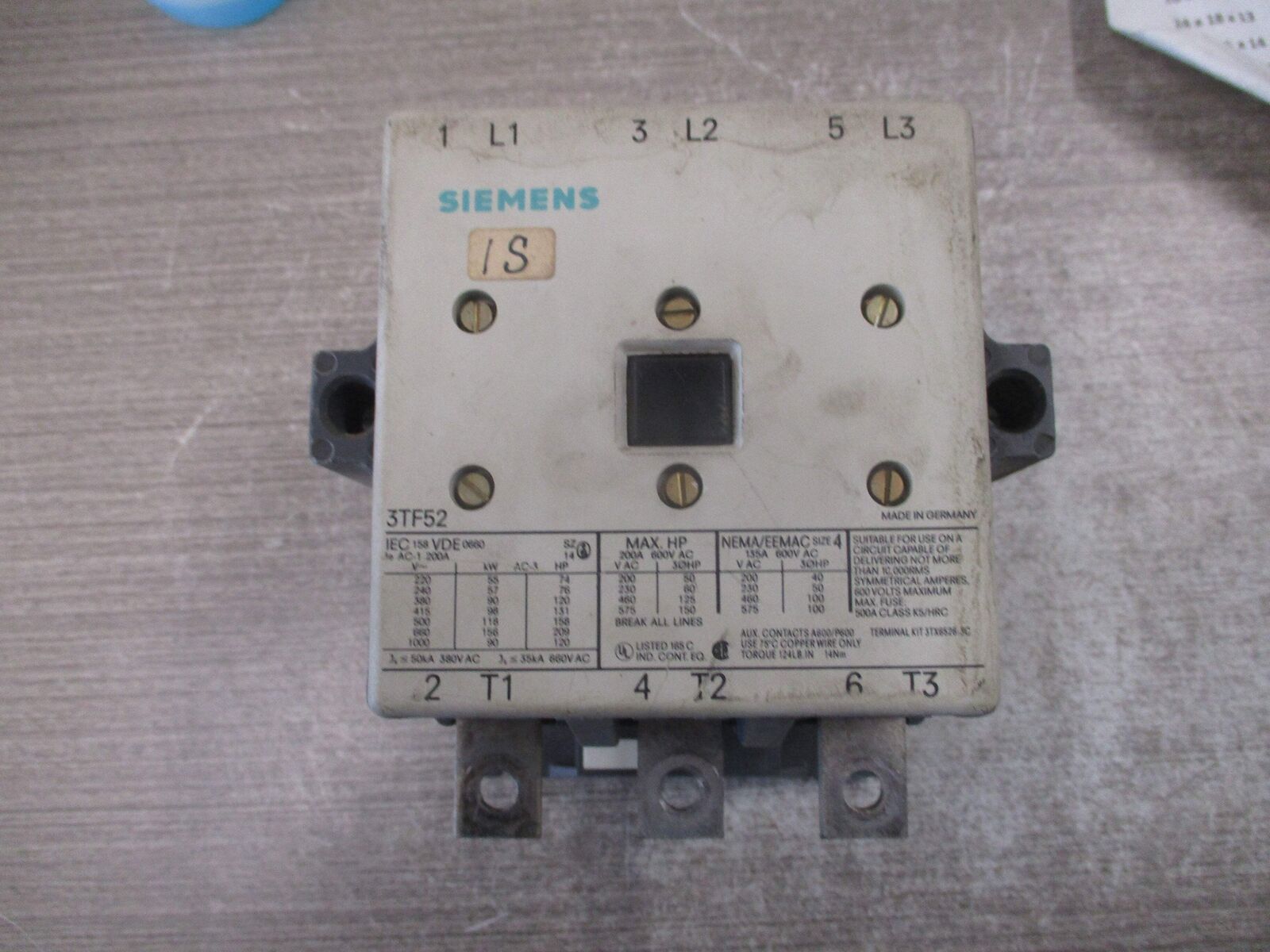 Siemens Contactor 3TF52 Size 4 135A 600V 460V Coil Used