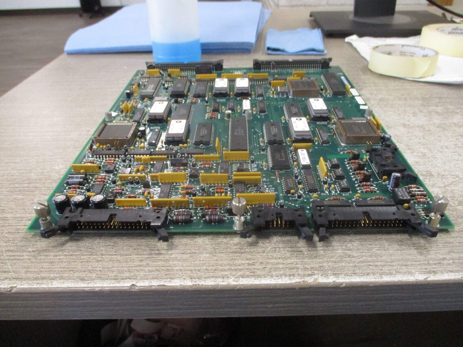 Allen-Bradley Control Board 156007 Rev. 01 * Missing (1) Connector Clip * Used