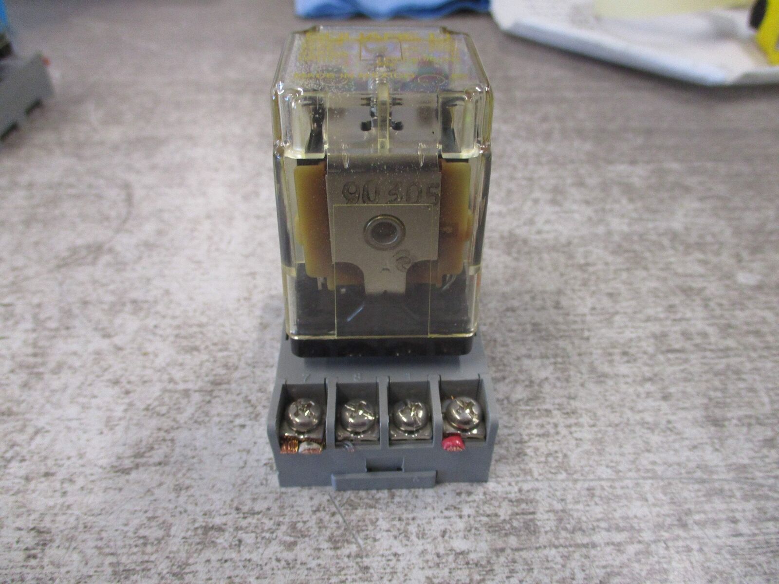 Square D Relay 8501 KP12V20 Ser. D 120V Coil W/Base Used