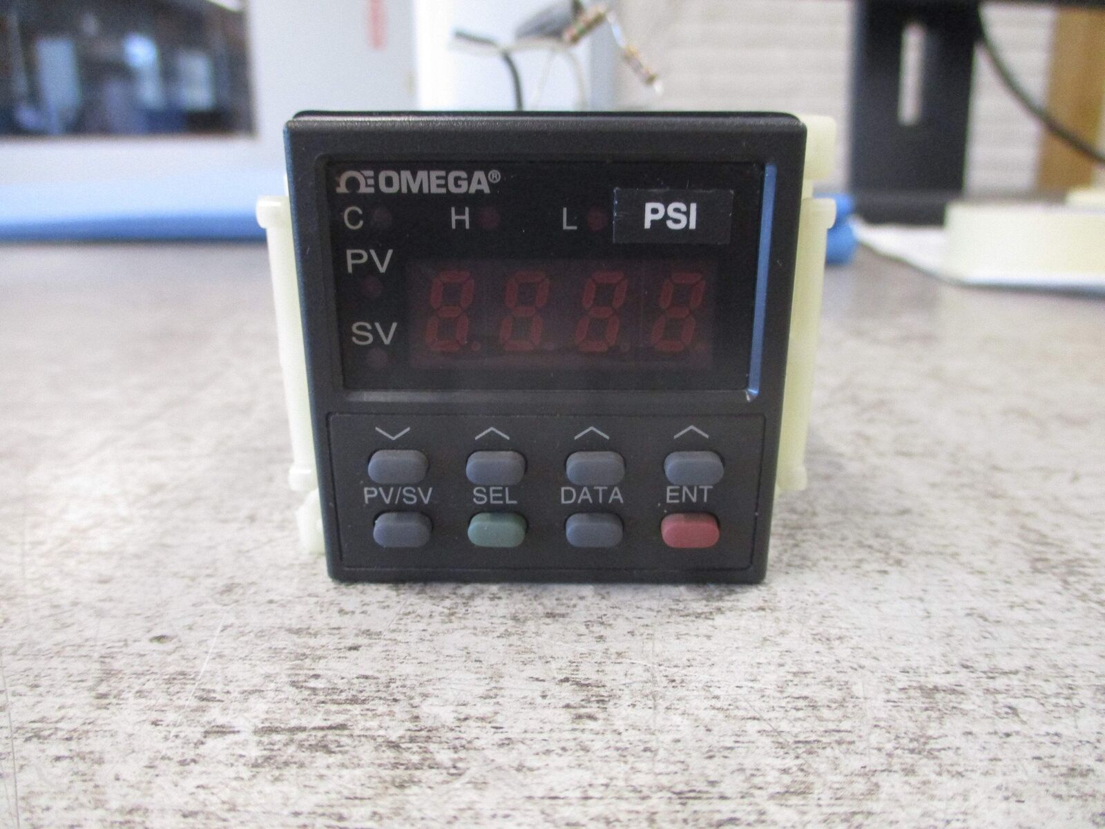 Omega Temperature Controller CN4421CV-F1 *Cracked Cover* Used