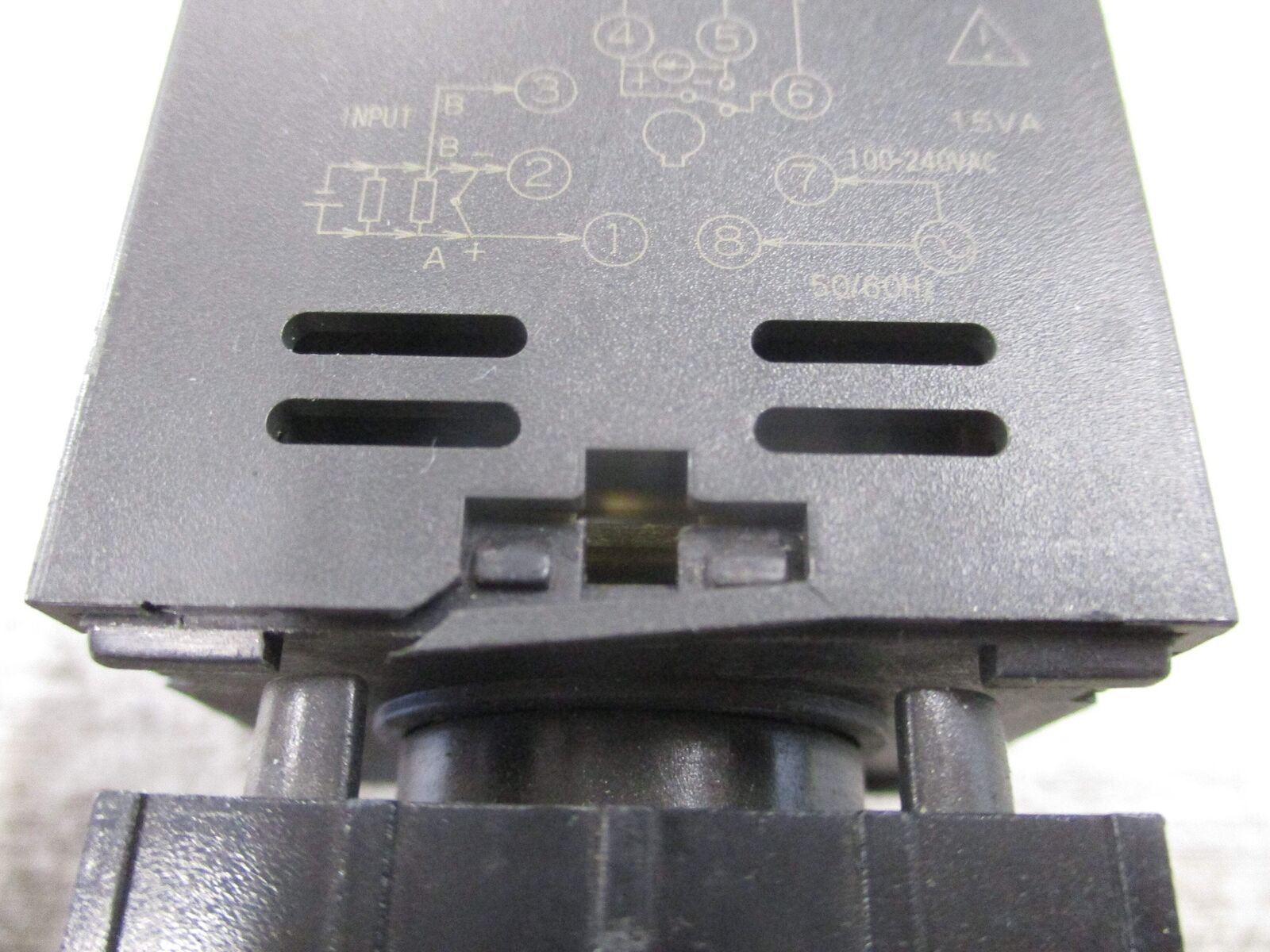 Omega Temperature Controller CN4421CV-F1 *Cracked Cover* Used