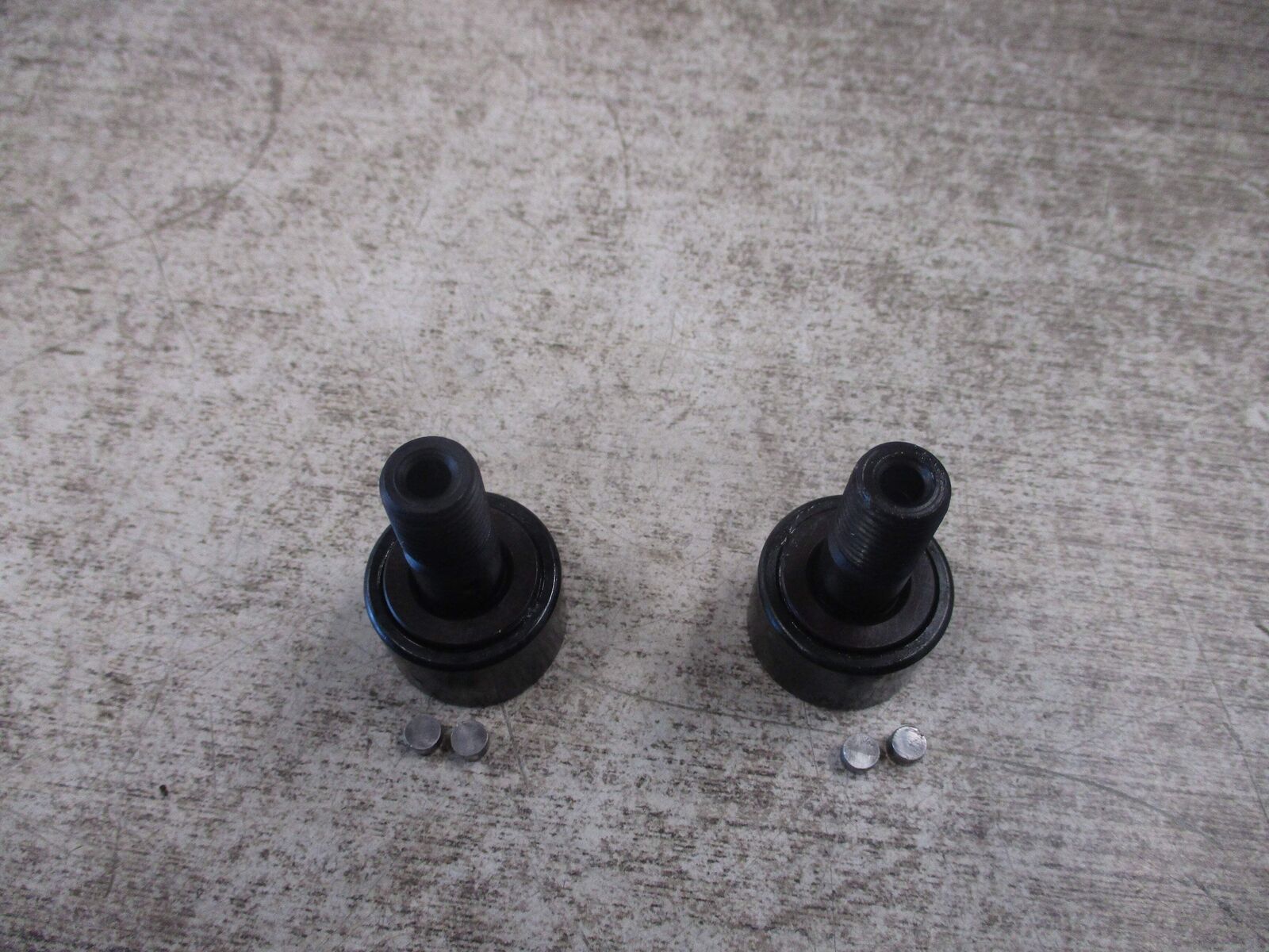 McGill Cam Follower CF1 * Lot of 2 * New Surplus