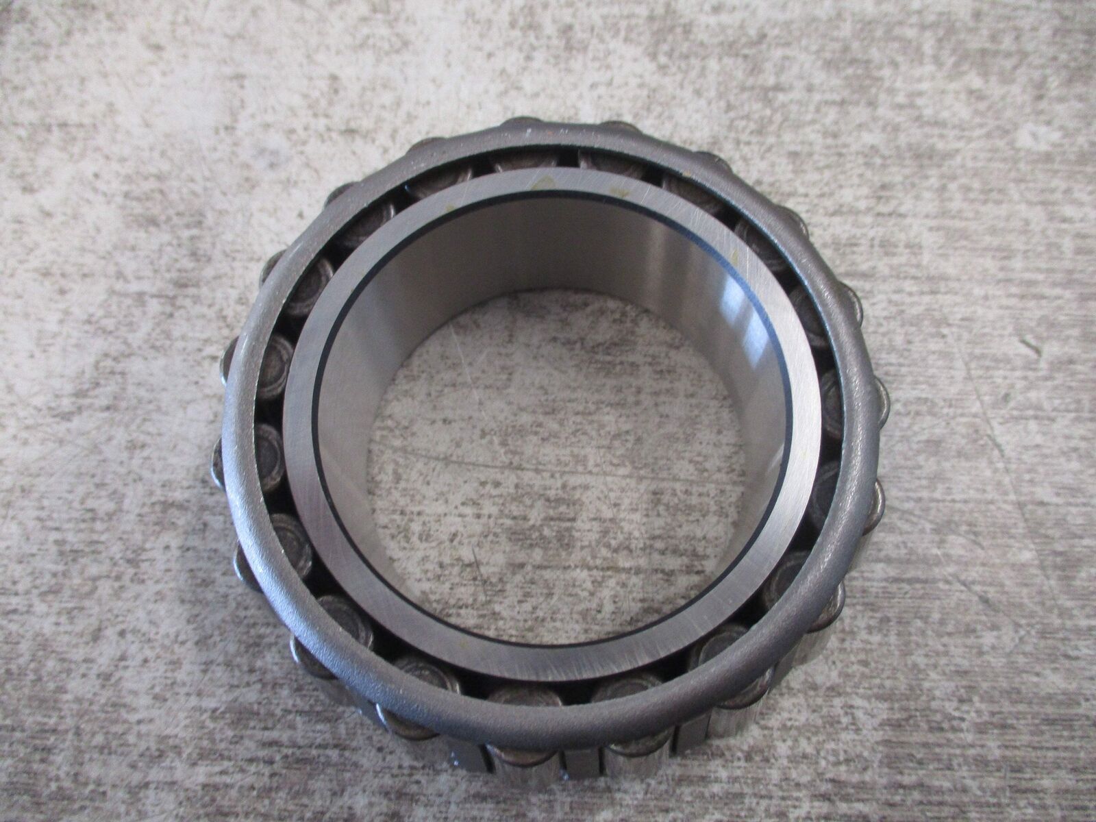 Timken Tapered Roller Bearing JM207049 New Surplus