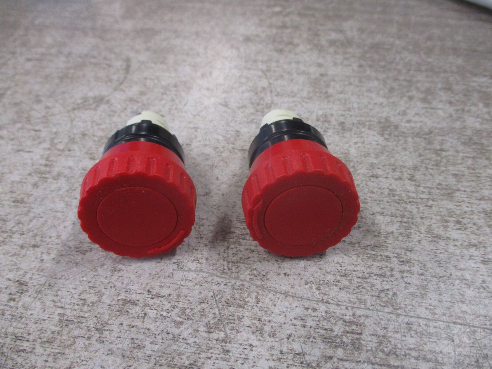 Square D Mushroom Pushbutton 9001 D8C1R Ser. A *Lot of 2* New Surplus