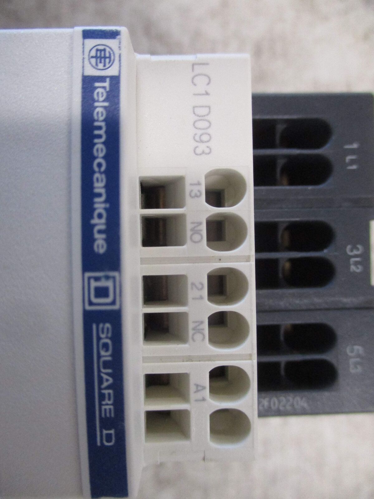 Telemecanique Contactor LC1 D093 120V Coil 12A 600V Used