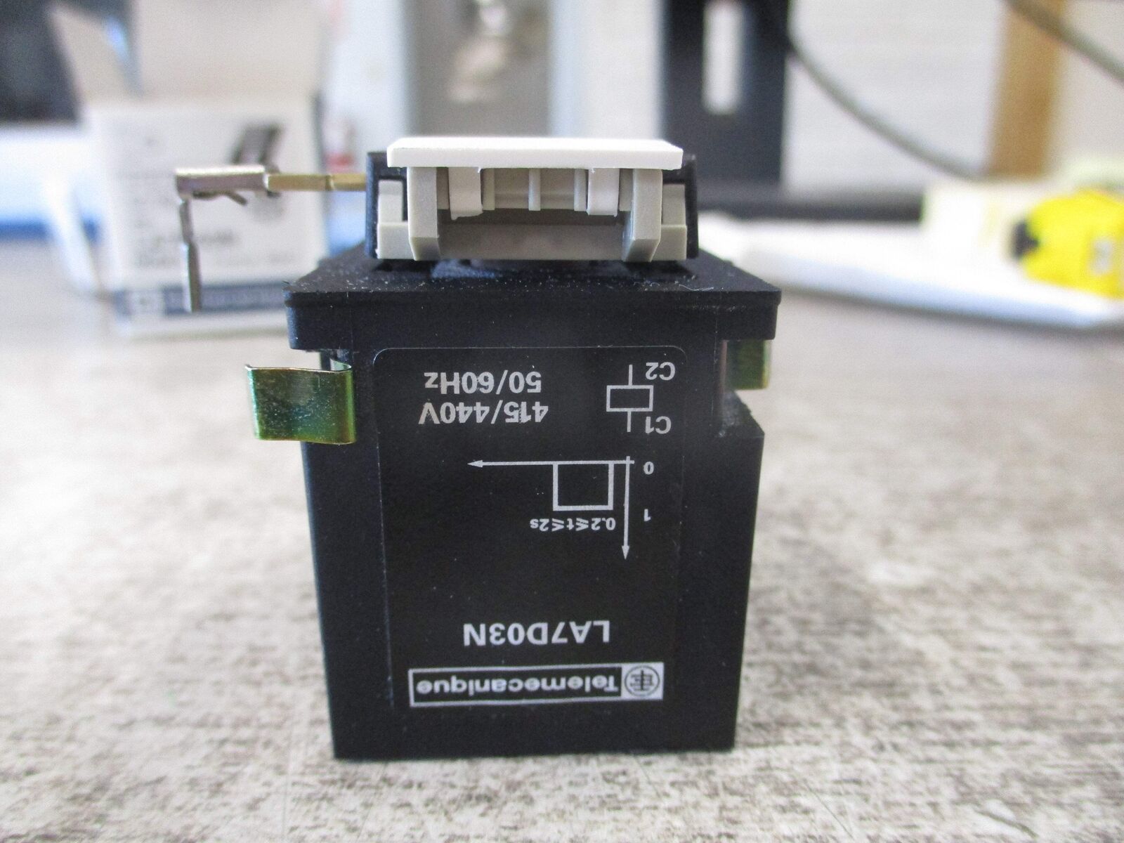 Telemecanique Overload Relay LA7D03N 415/440V 50/60Hz New Surplus