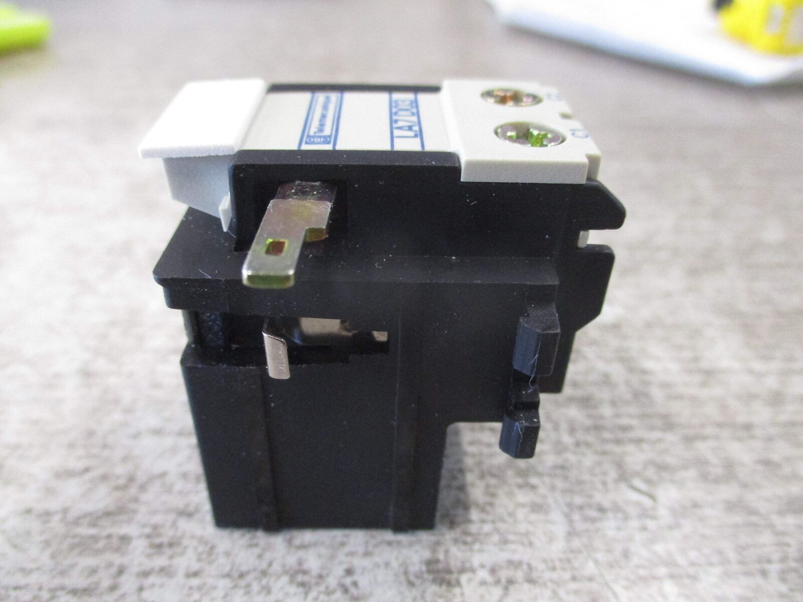 Telemecanique Overload Relay LA7D03Q 380/400V 50/60Hz New Surplus