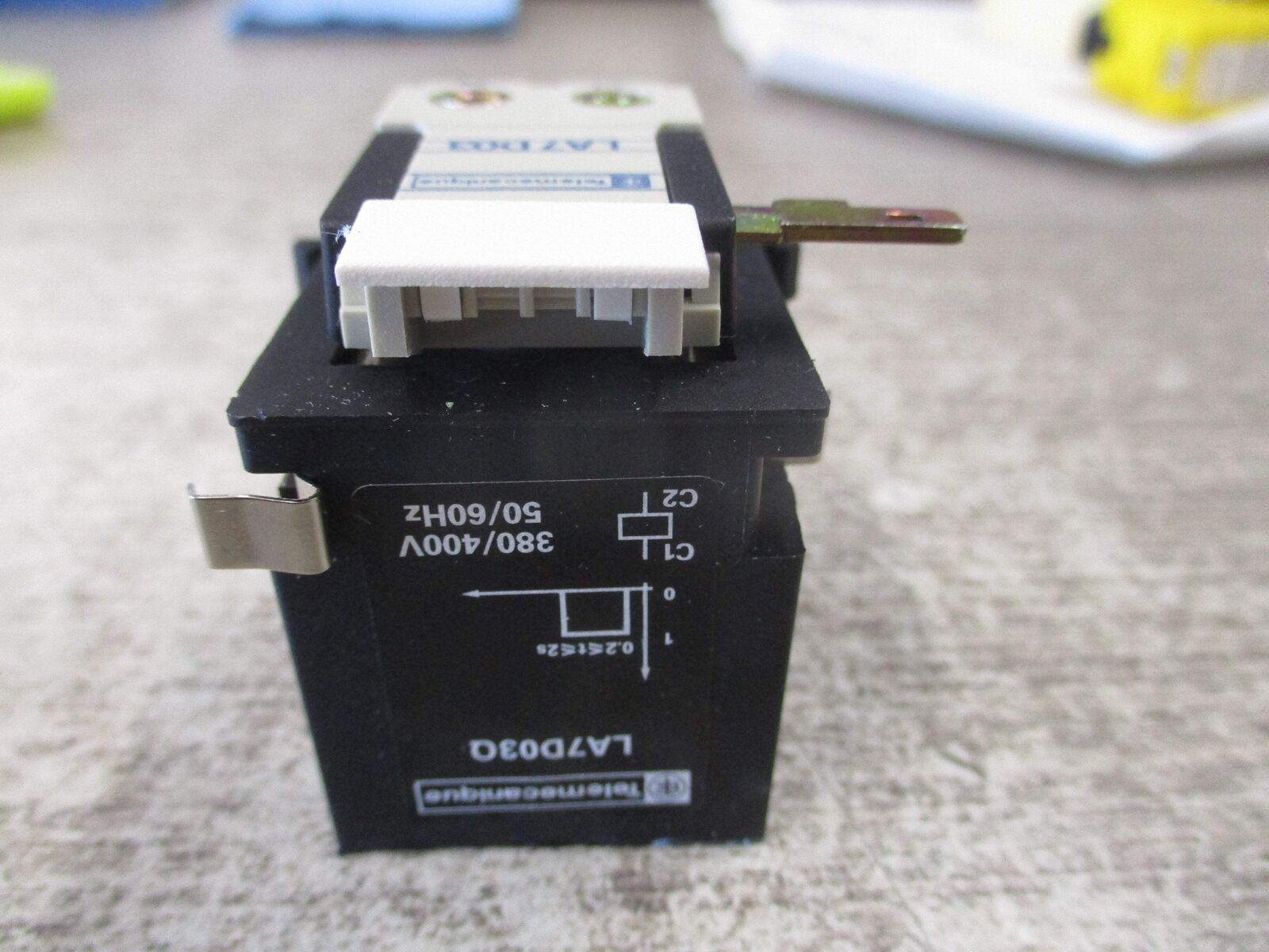 Telemecanique Overload Relay LA7D03Q 380/400V 50/60Hz New Surplus
