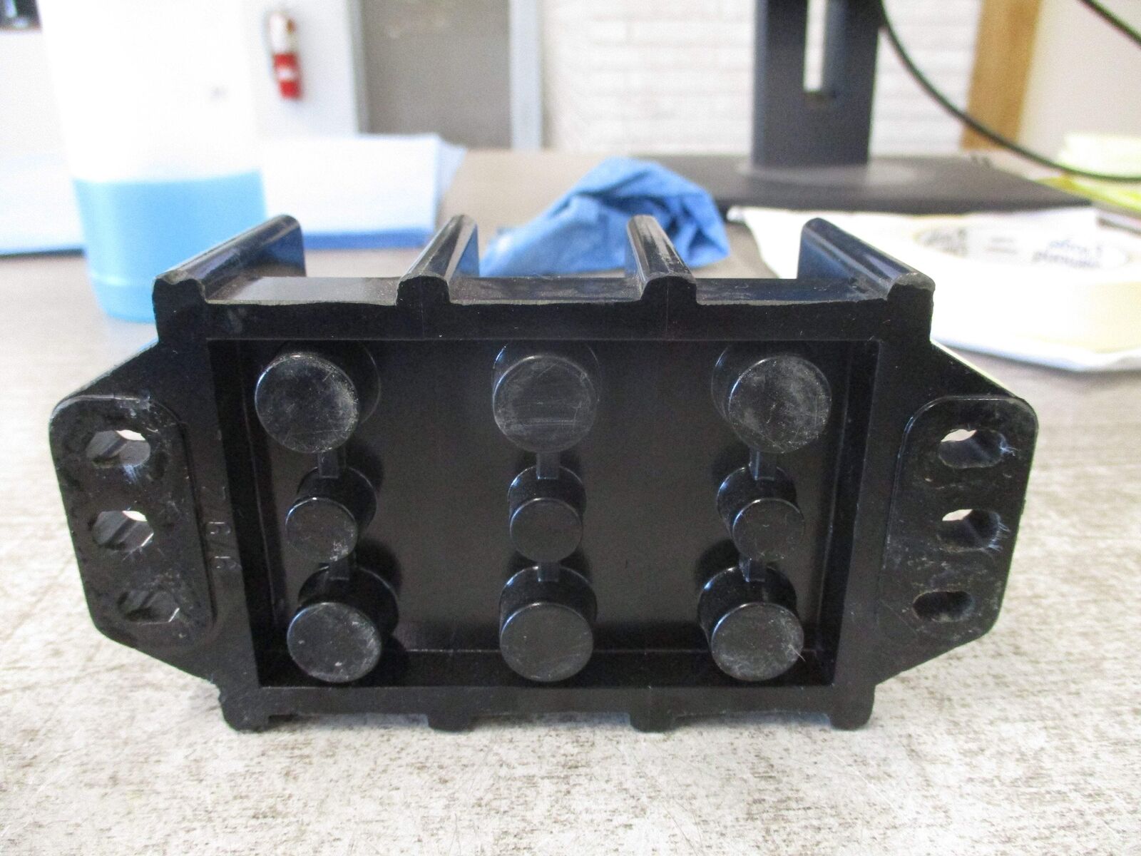 Marathon Power Distribution Block 1403401 175A 600V 3P Line: 2/0-6,8,10-14 Load: