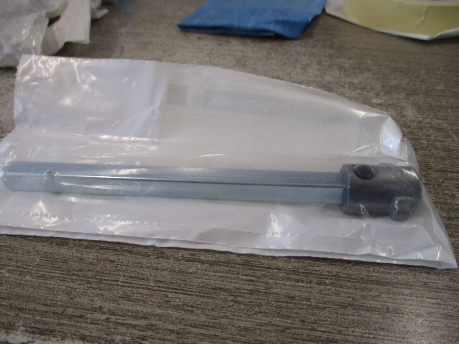 Telemecanique Adjustable Shaft D11SH10 New Surplus
