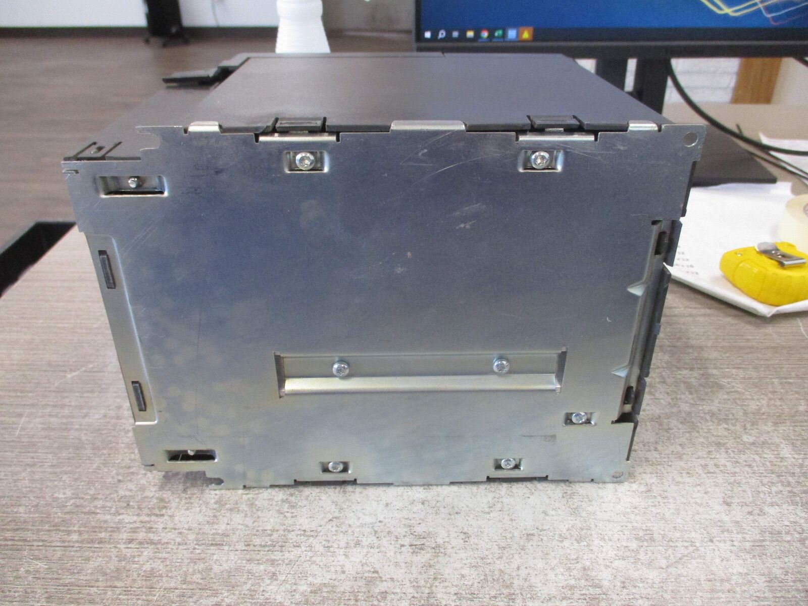 Siemens SED2-7.5/22X AC Drive 6SE6436-2UC27-5CA0 10HP 3Ph Input:200-240V +10%-10