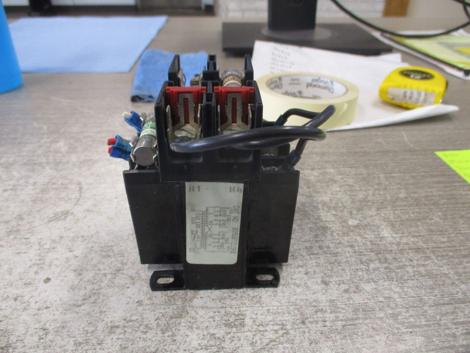 Micron Transformer B050BTZ13RB Pri: 240/480V Sec: 120V Used