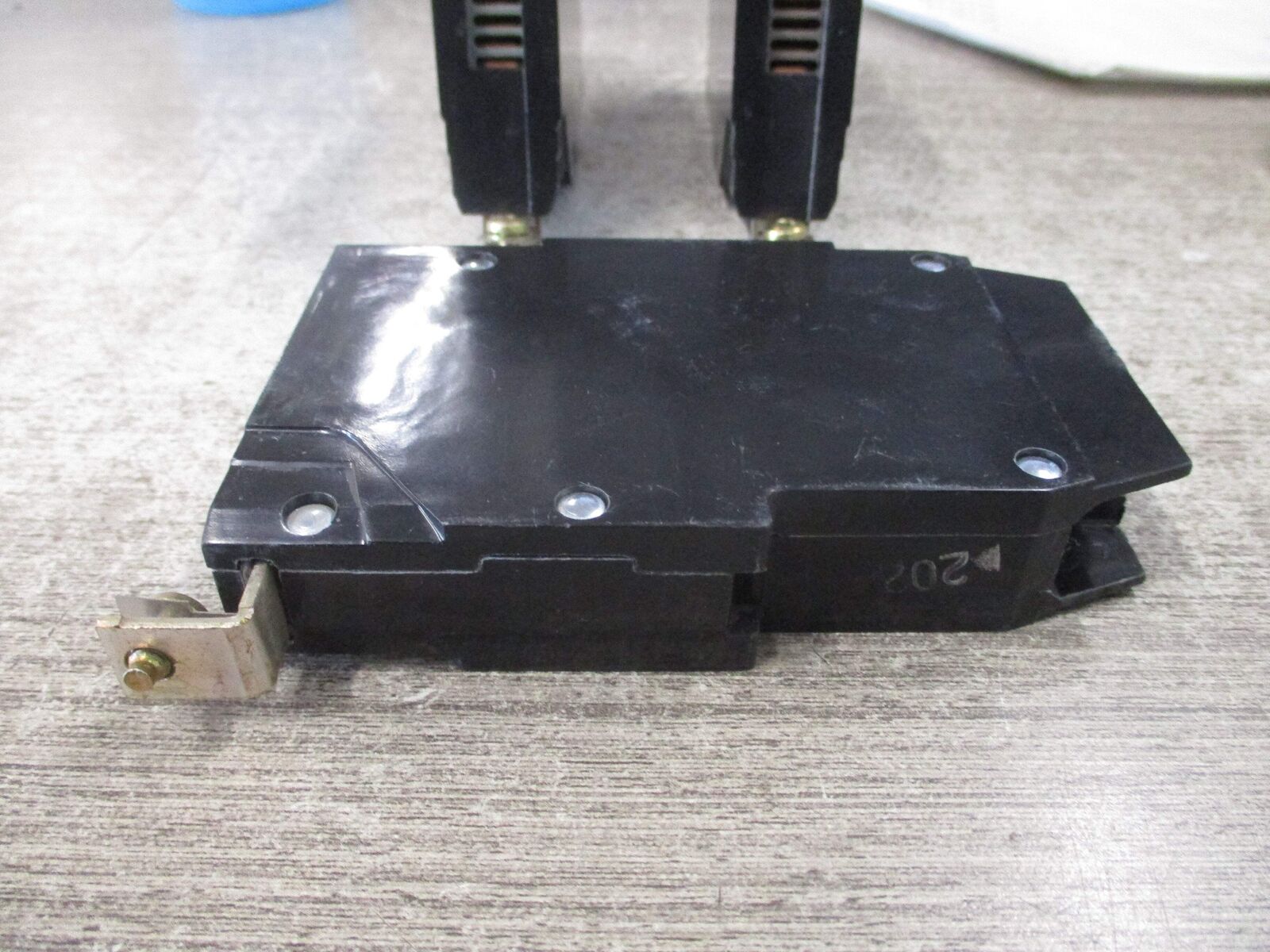 GE Type TEY Circuit Breaker TEY120 20A 277V 1P *Lot of 3* Used