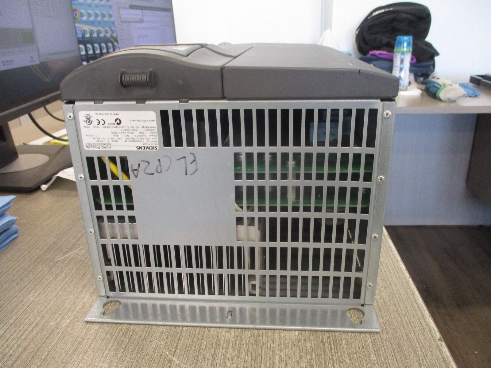 Siemens SED2-11/22X AC Drive 6SE6436-2UC31-1DA0 15HP 3Ph Input: 200-240V+10%-10%