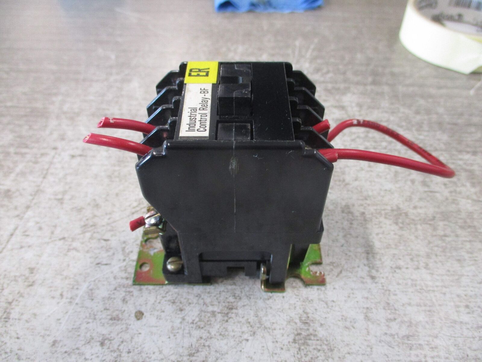 Westinghouse Control Relay BF22F Style 765A857G01 120V Coil 10A 300V Used