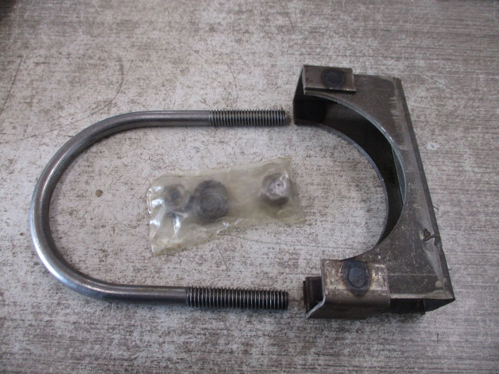 Misc. Brand Clamp X-325 90 032 New Surplus
