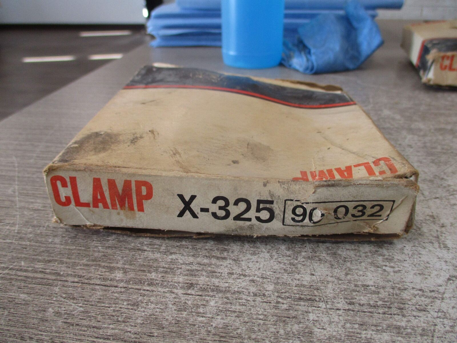 Misc. Brand Clamp X-325 90 032 New Surplus