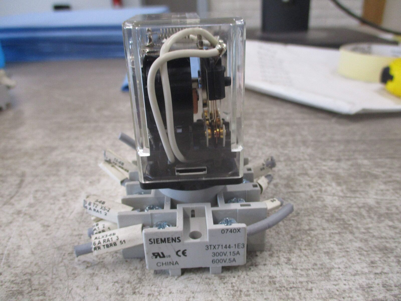Siemens Relay 3TX7120-1FF13 120V W/Base Used