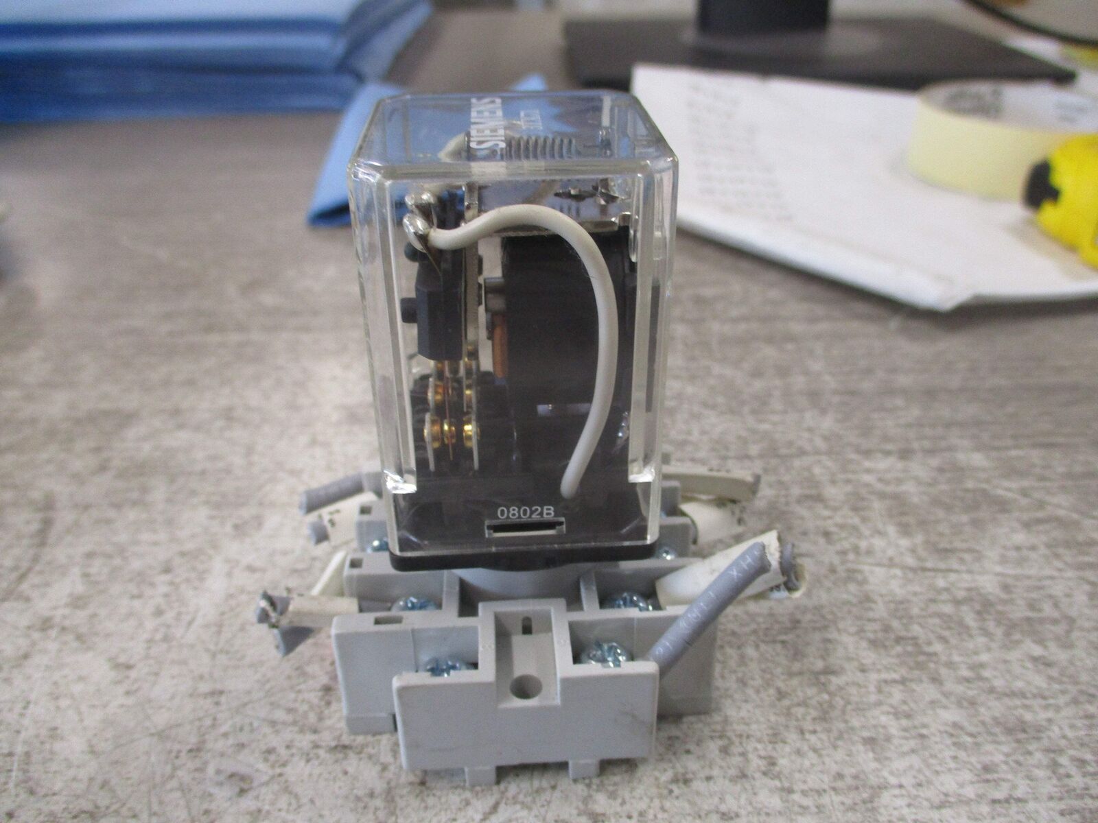 Siemens Relay 3TX7120-1FF13 120V W/Base Used