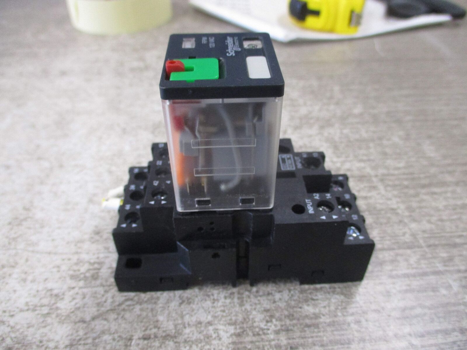 Schneider Electric Relay RPM32F7 120V W/Base Used