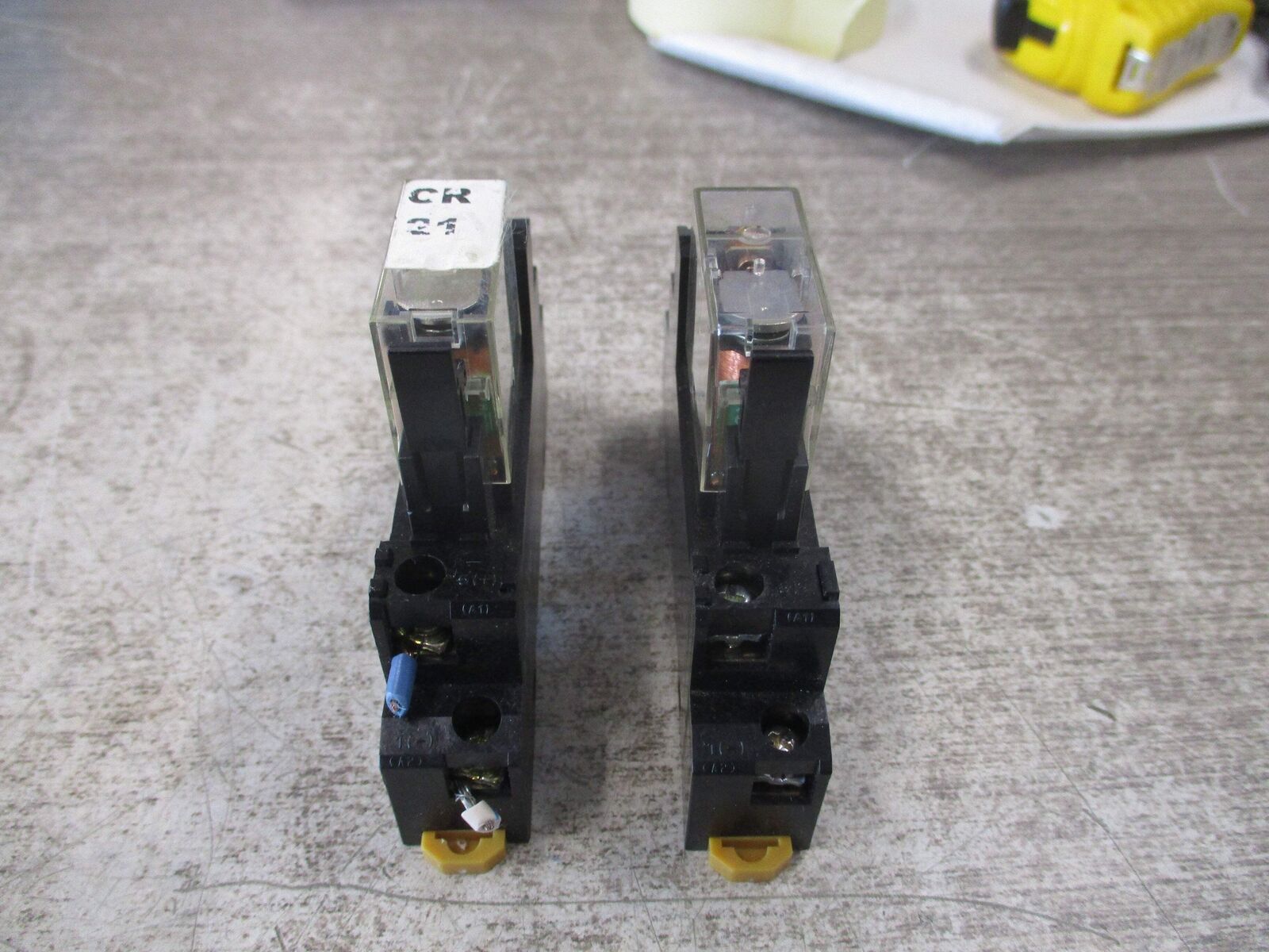 Allen-Bradley Relay 700-HK36Z24-4 Ser. A 24VDC W/Base *Lot of 2* Used