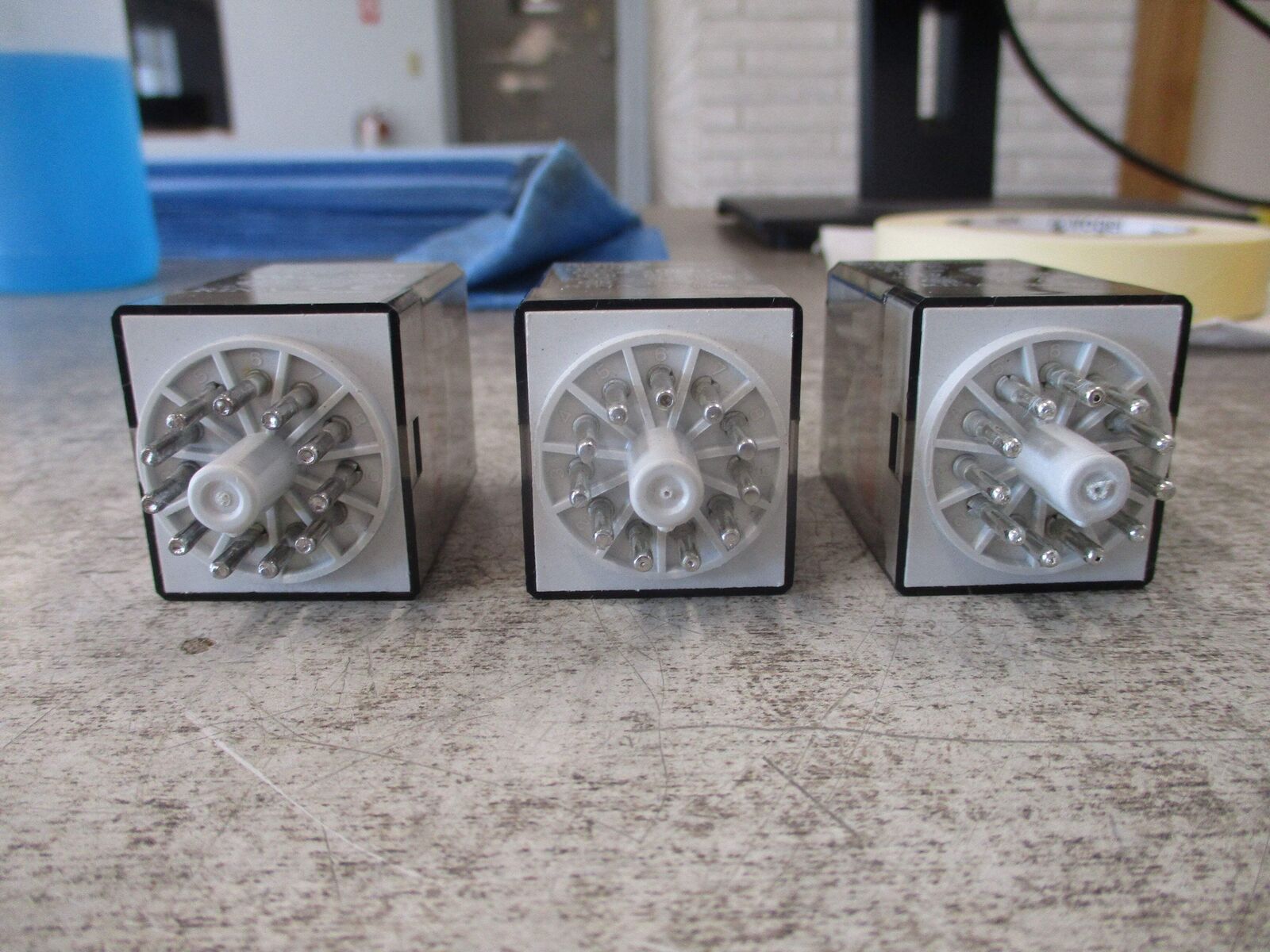 Allen-Bradley Relay 700-HA33A1 Ser. D 120V *Lot of 3* Used