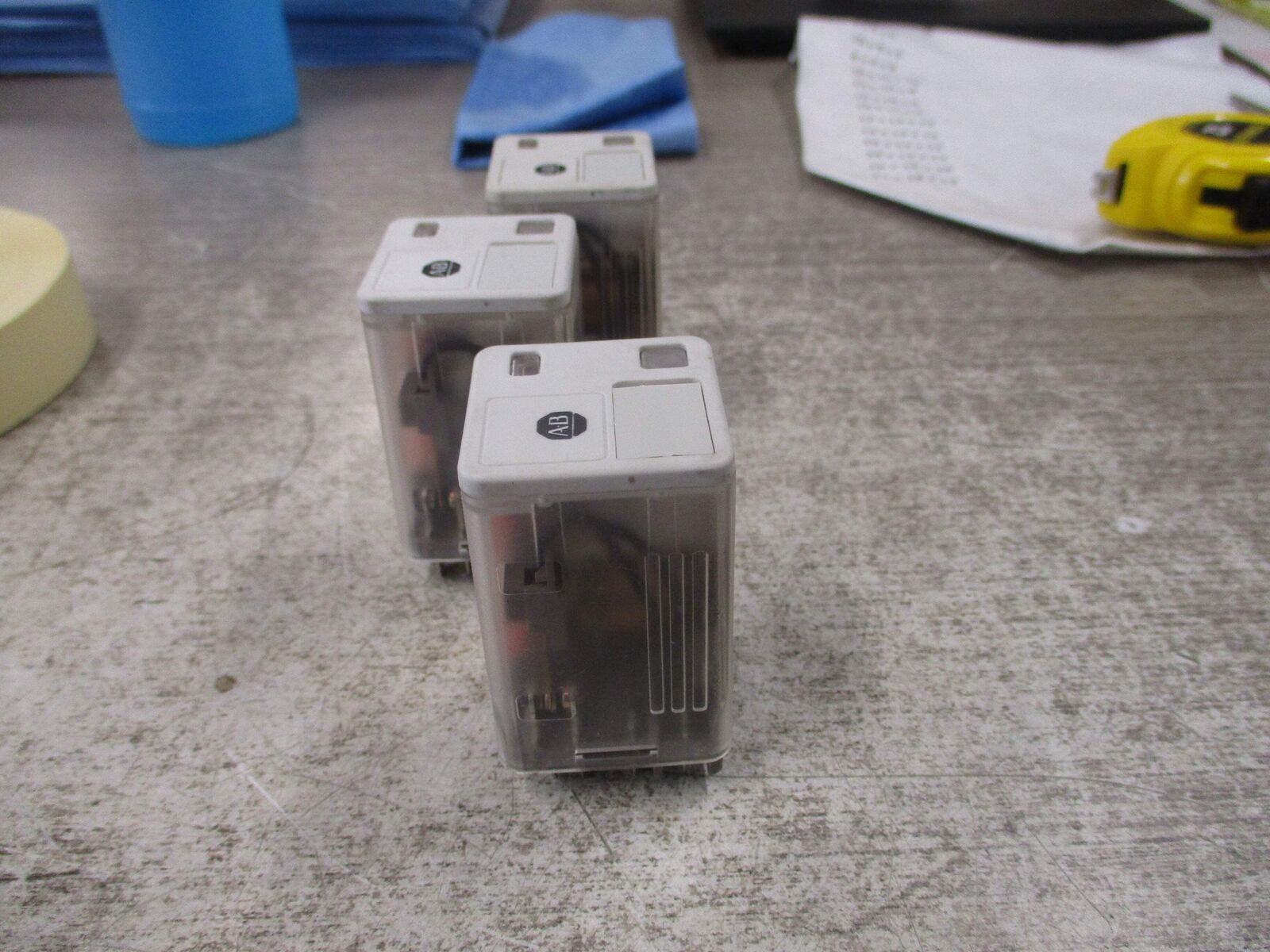 Allen-Bradley Relay 700-HA33A1 120VAC 10A *No Base* *Lot of 3* Used