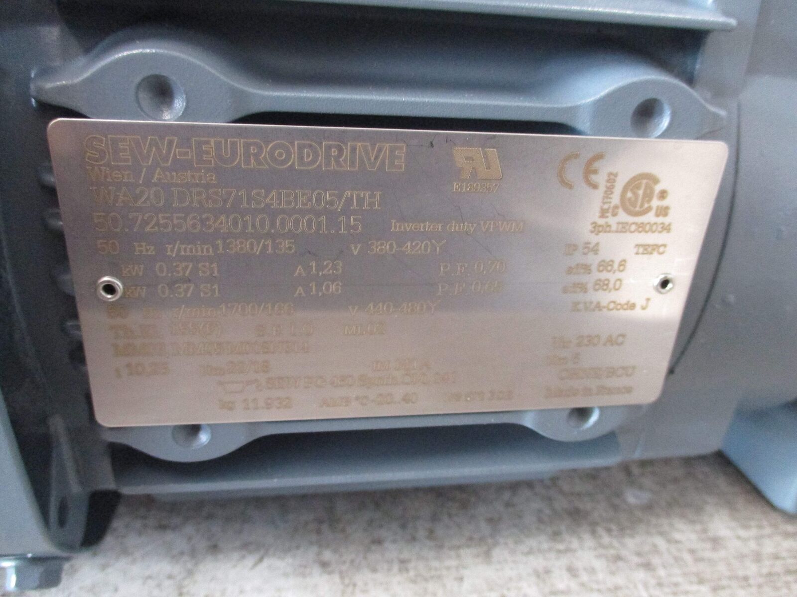 Sew-Eurodrive Gearmotor WA20 DRS71S4B05/TH 0.5HP Ratio 10.25:1 166RPM Output New