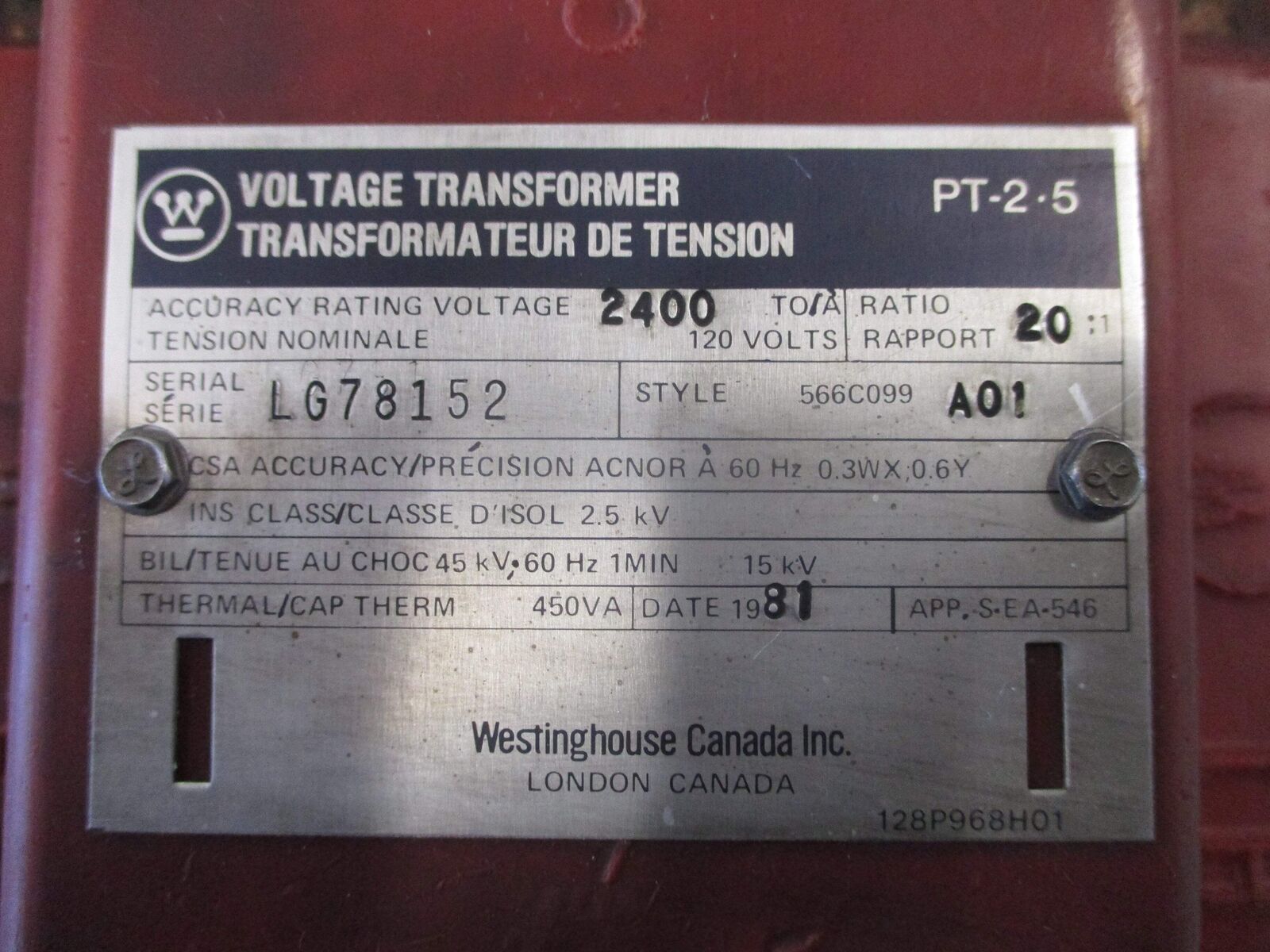 Westinghouse PT-2.5 Voltage Transformer 566C099 A01 Pri: 2400V Ratio 20:1 60Hz U