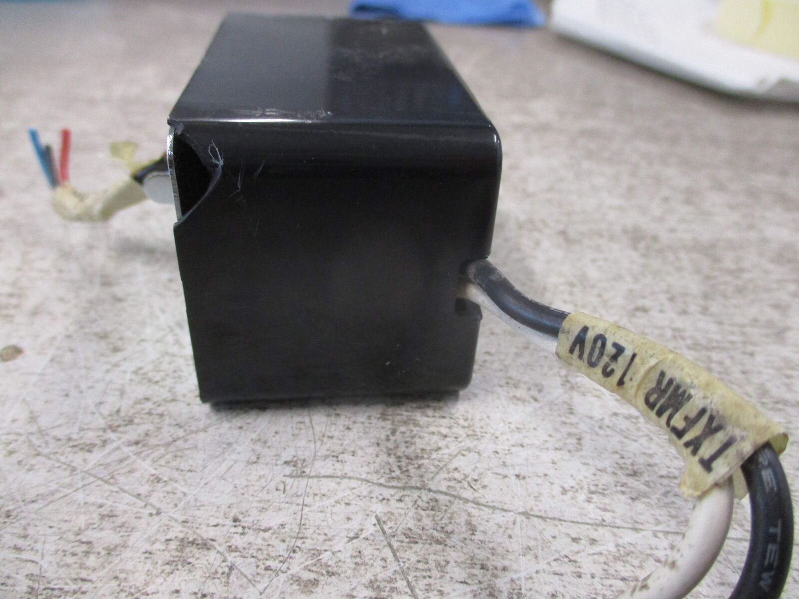 LVS Transformer Relay Switching Device TR-A-120V 120V 60Hz 20A *Chipped Corner*