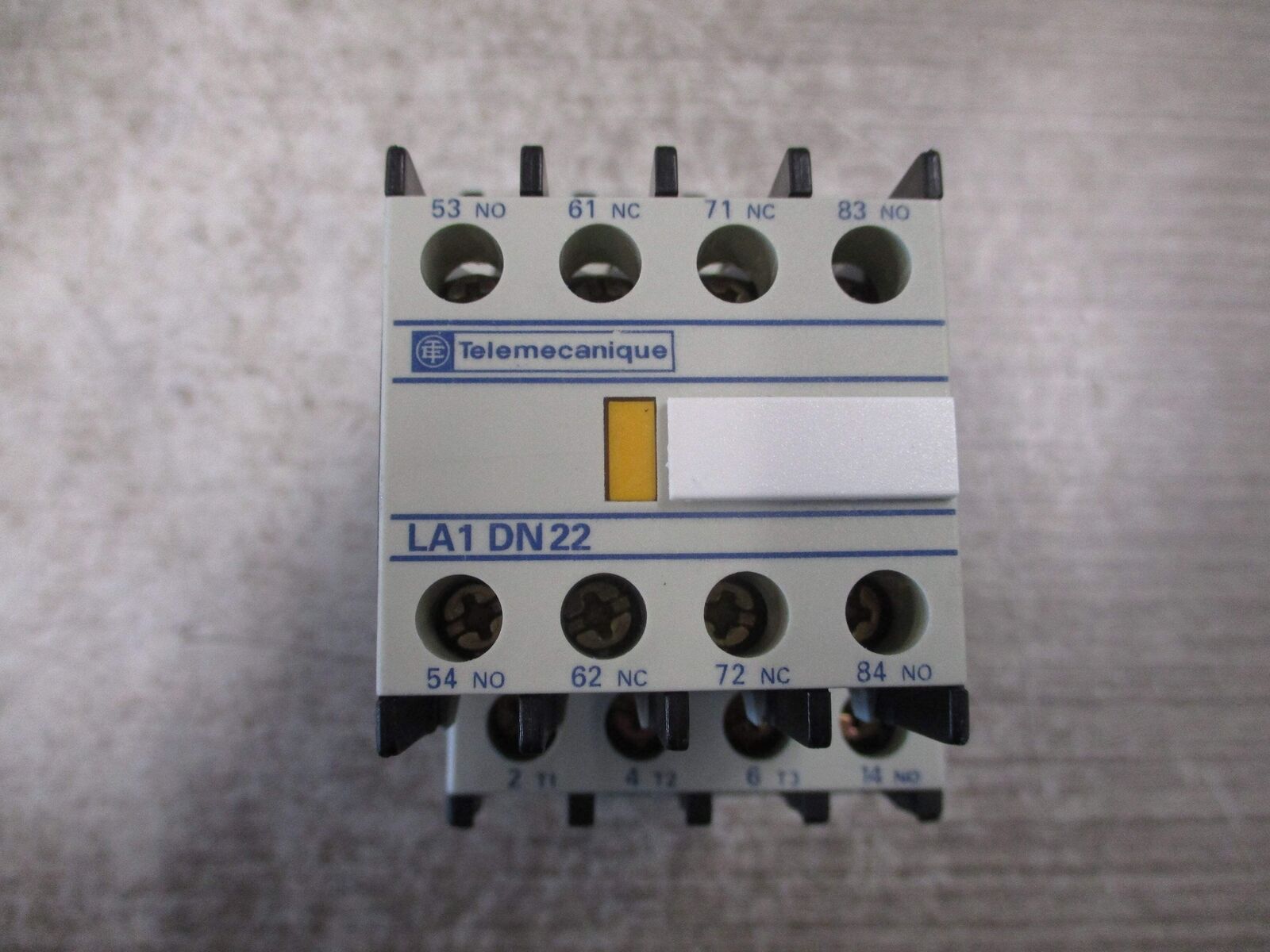Telemecanique Contactor LC1 D2510 120V Coil 40A 600V (1) Aux Contact Block (1) S