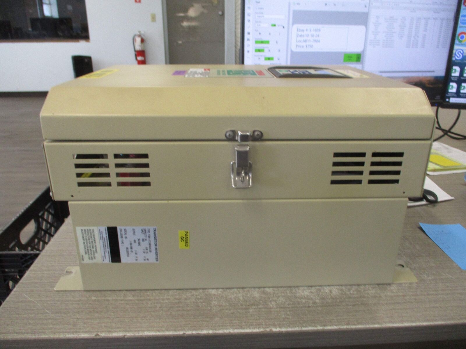 Toshiba H3 AC Drive VT130H3U4160 15HP 3Ph Input: 460V 24A 3p 50/60Hz Output: 460